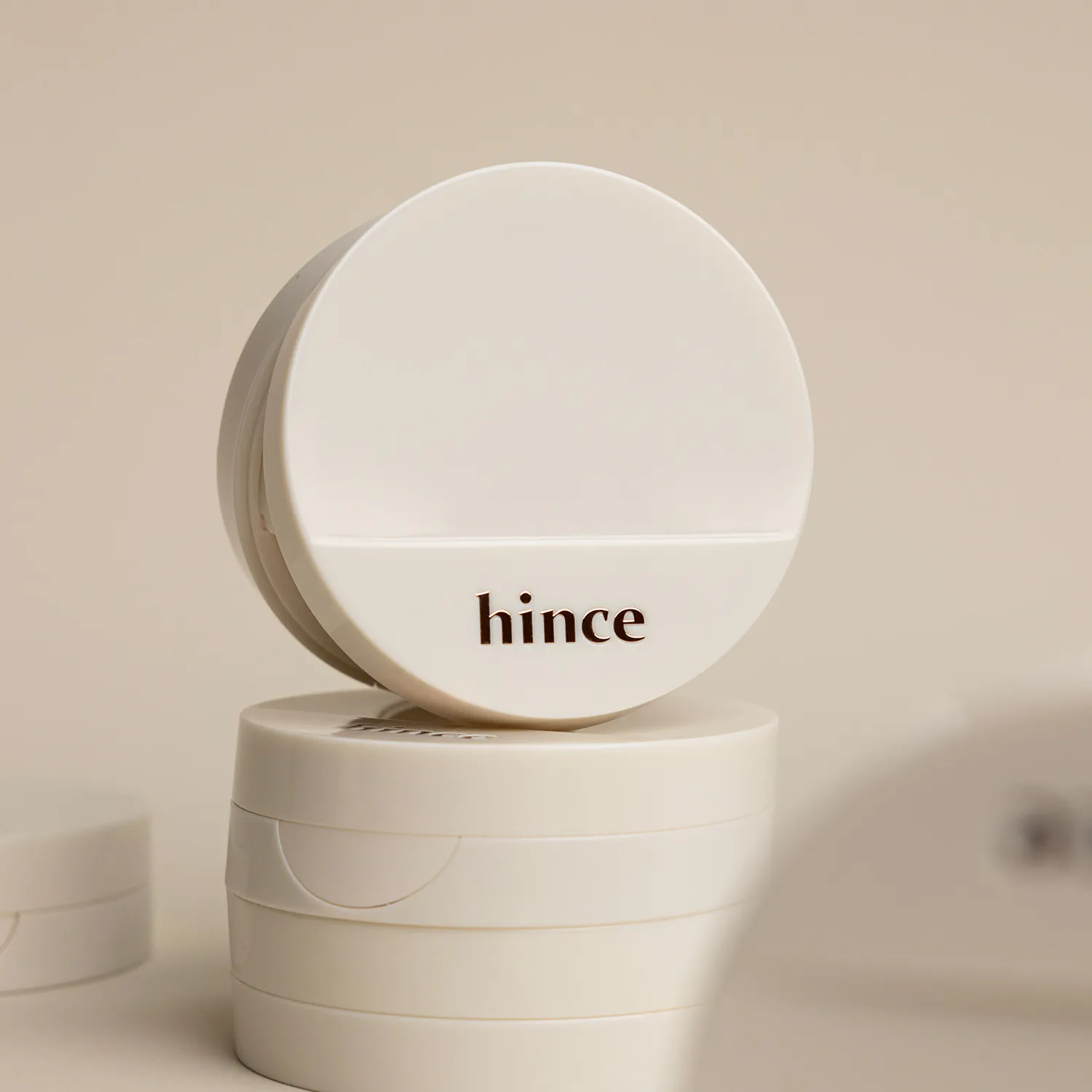 Hince 黃色沁膚煥顏光澤氣墊粉底 SPF40 PA++ 附補充裝【2款色號】