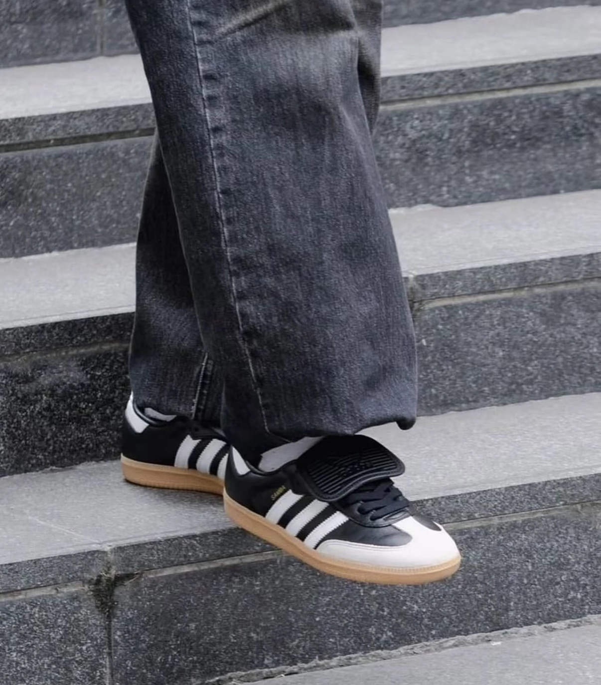 ADIDAS ORIGINALS SAMBA LONG TONGUES 翻蓋鞋舌 焦糖底 黑色 IG2010