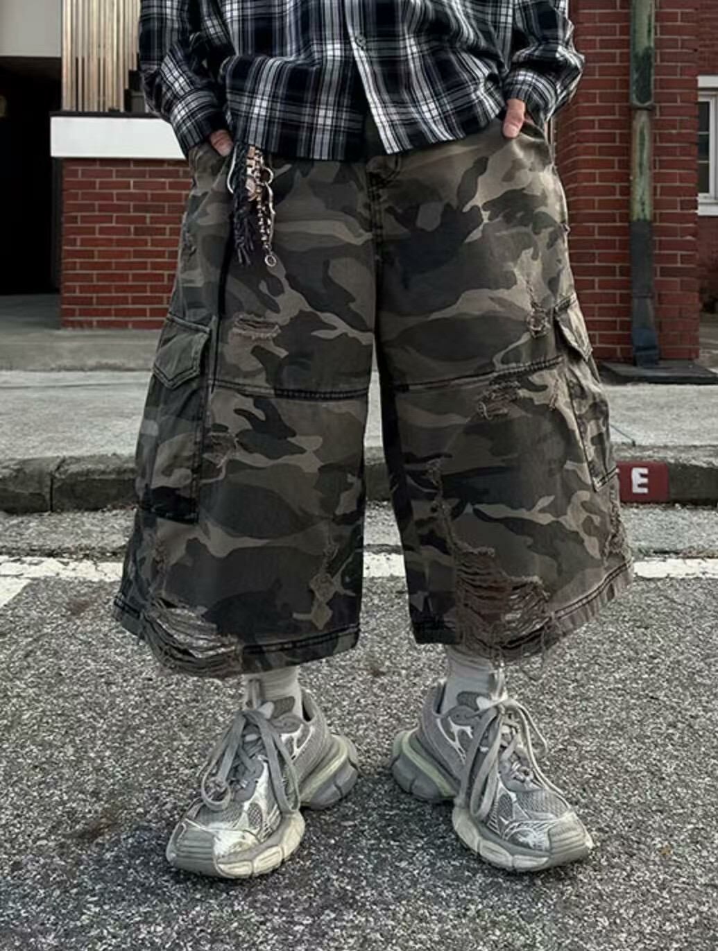 迷彩工裝鬆身短褲 LIL-050P