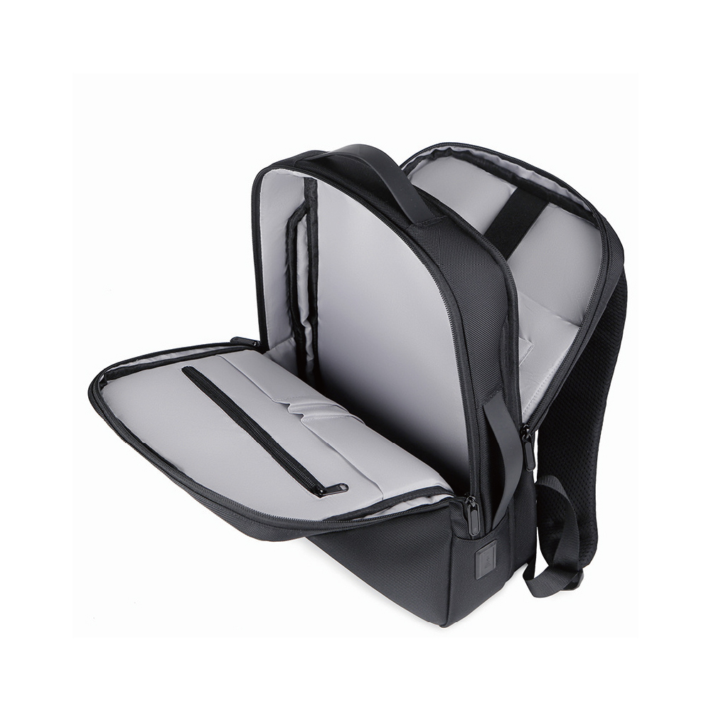 Nomad 【商務後背包】可擴充容量｜內建充電接口