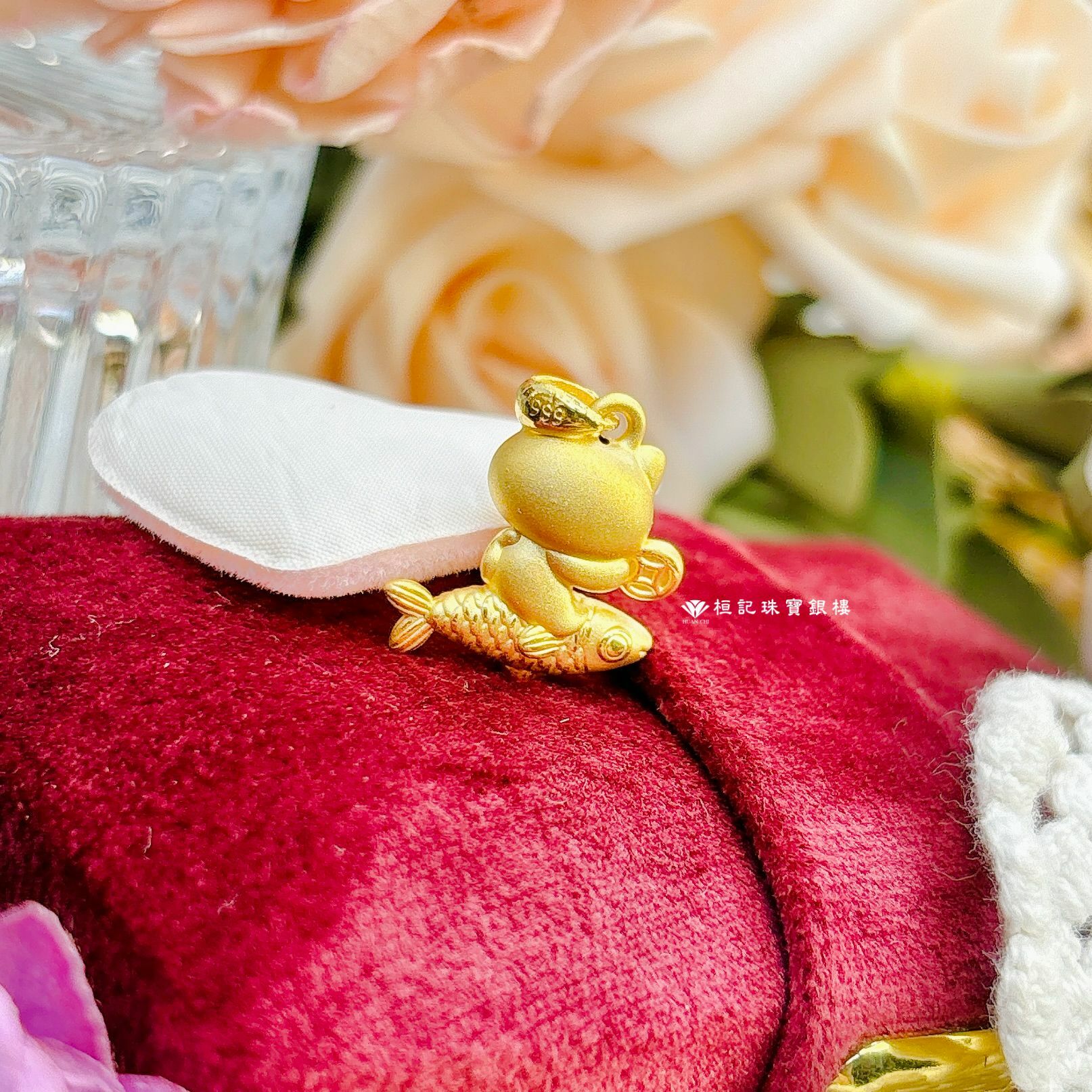 錢有餘招財貓 黃金墜子