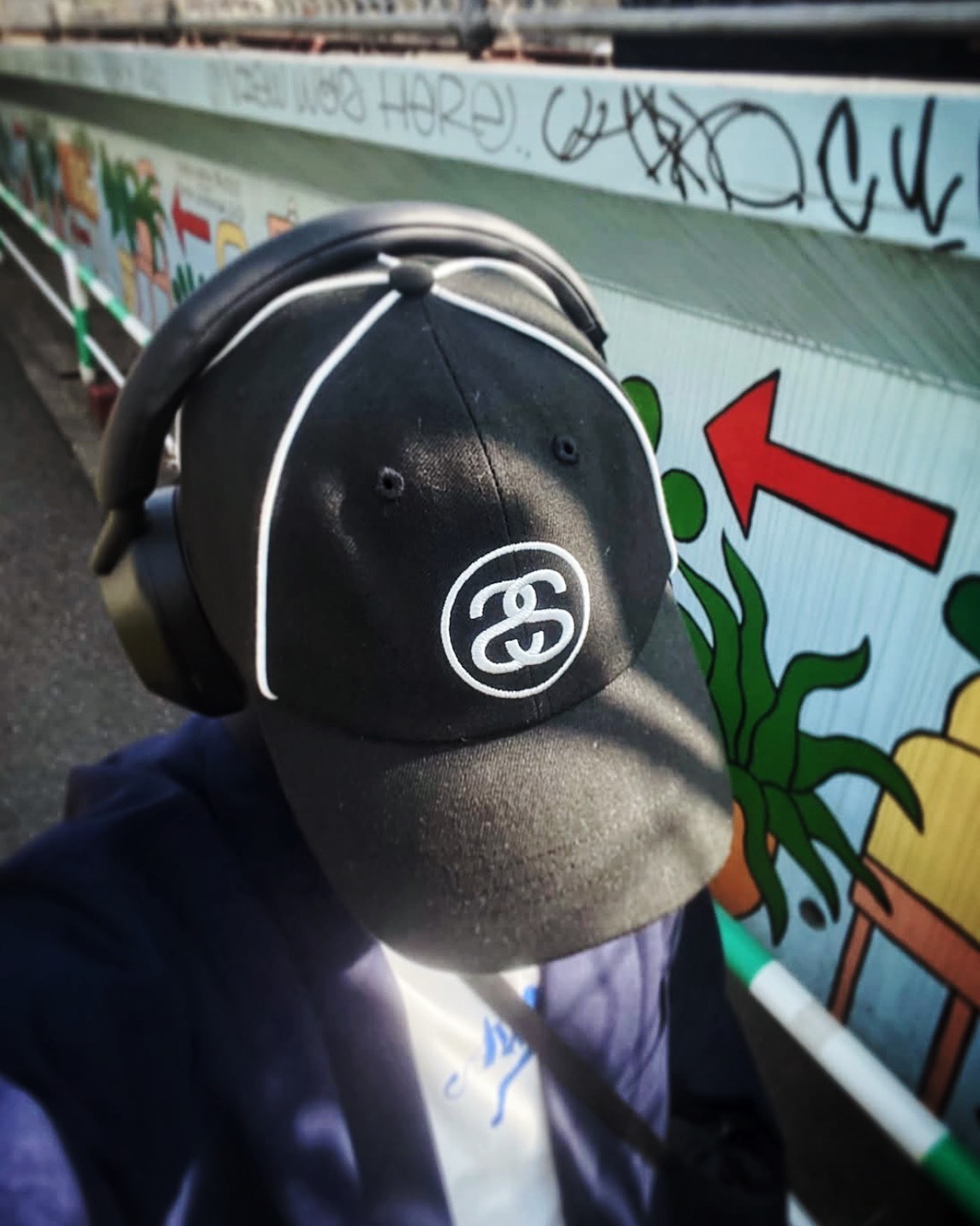 国内発送 関税込 STUSSY LOW PROFILE CONTRAST PIPING SNAPBACK LOW PROFILE CONTRAST PIPING SNAPBACK – P's & Q's