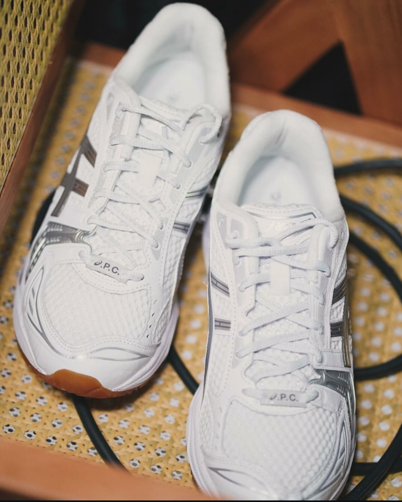 現貨| A.P.C. x ASICS GEL-KAYANO 14 1203A727-100