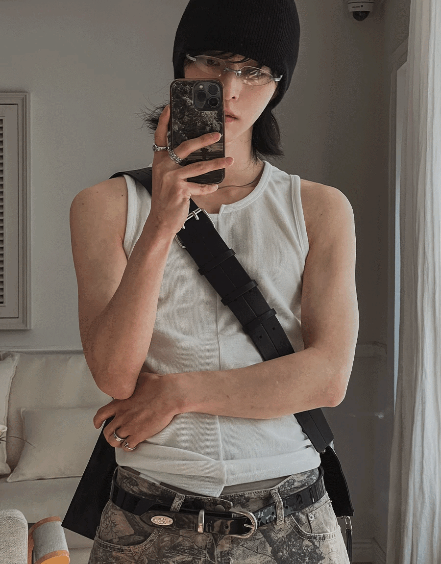 不對稱剪裁肌肉背心