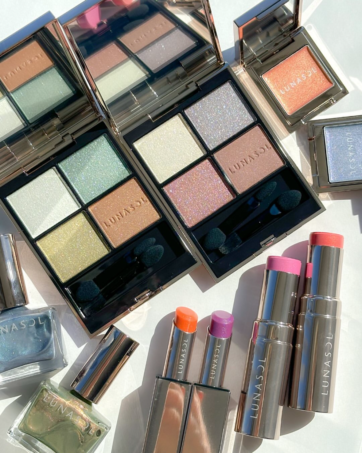 [限定] LUNASOL Rainforest Sanctuary Summer Makeup Collection 2025