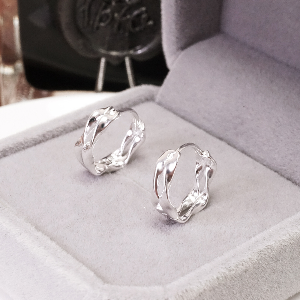 純銀 飛揚彩帶 易扣耳環 925純銀耳環 女生耳環