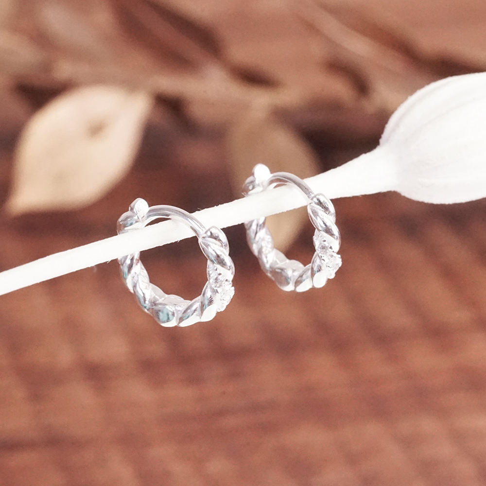 純銀 星綴麻花 易扣耳環 925純銀耳環 女生耳環 耳骨耳環