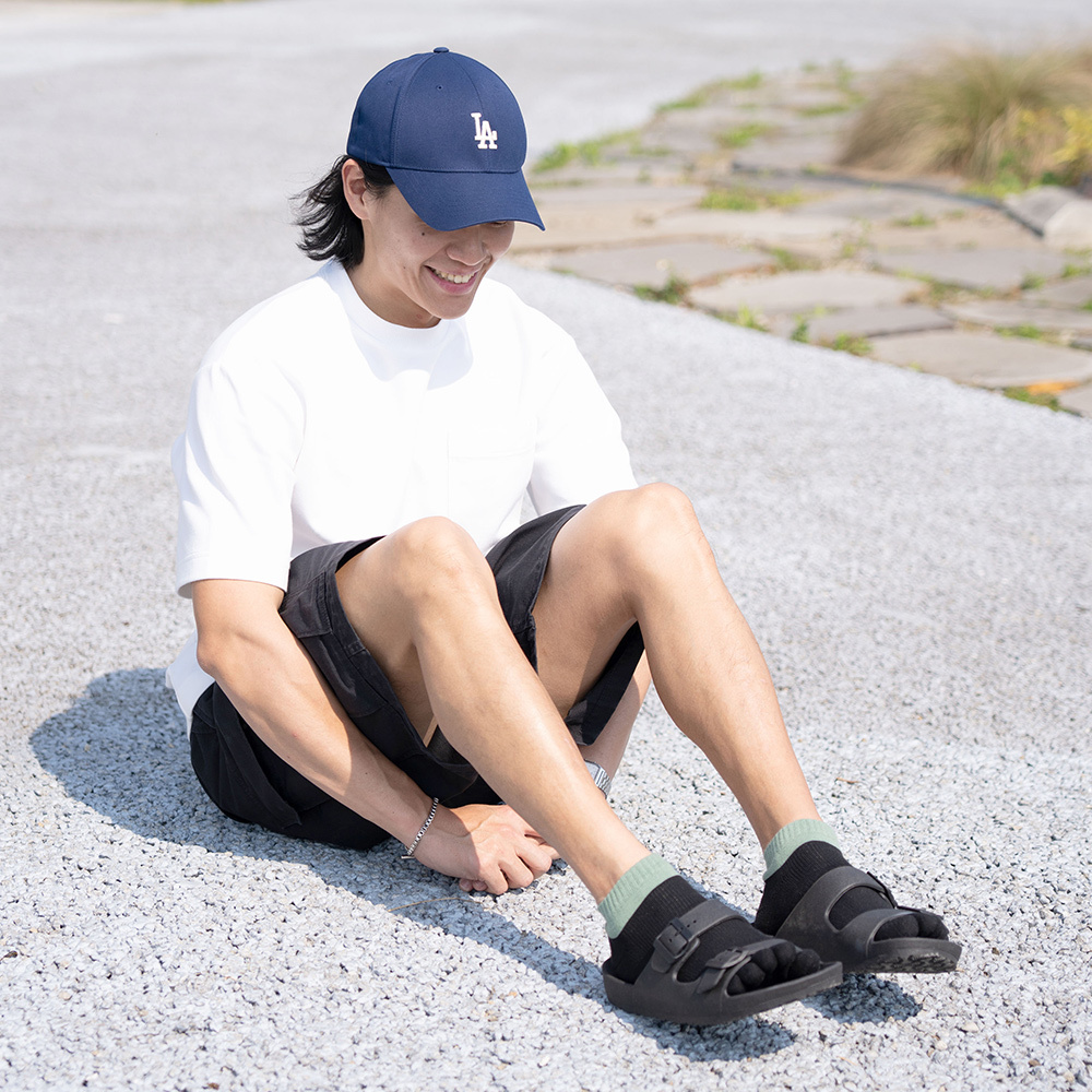 《日和ひより》立體足間五趾襪-曜黑綠-船型-L〈除臭/厚底〉