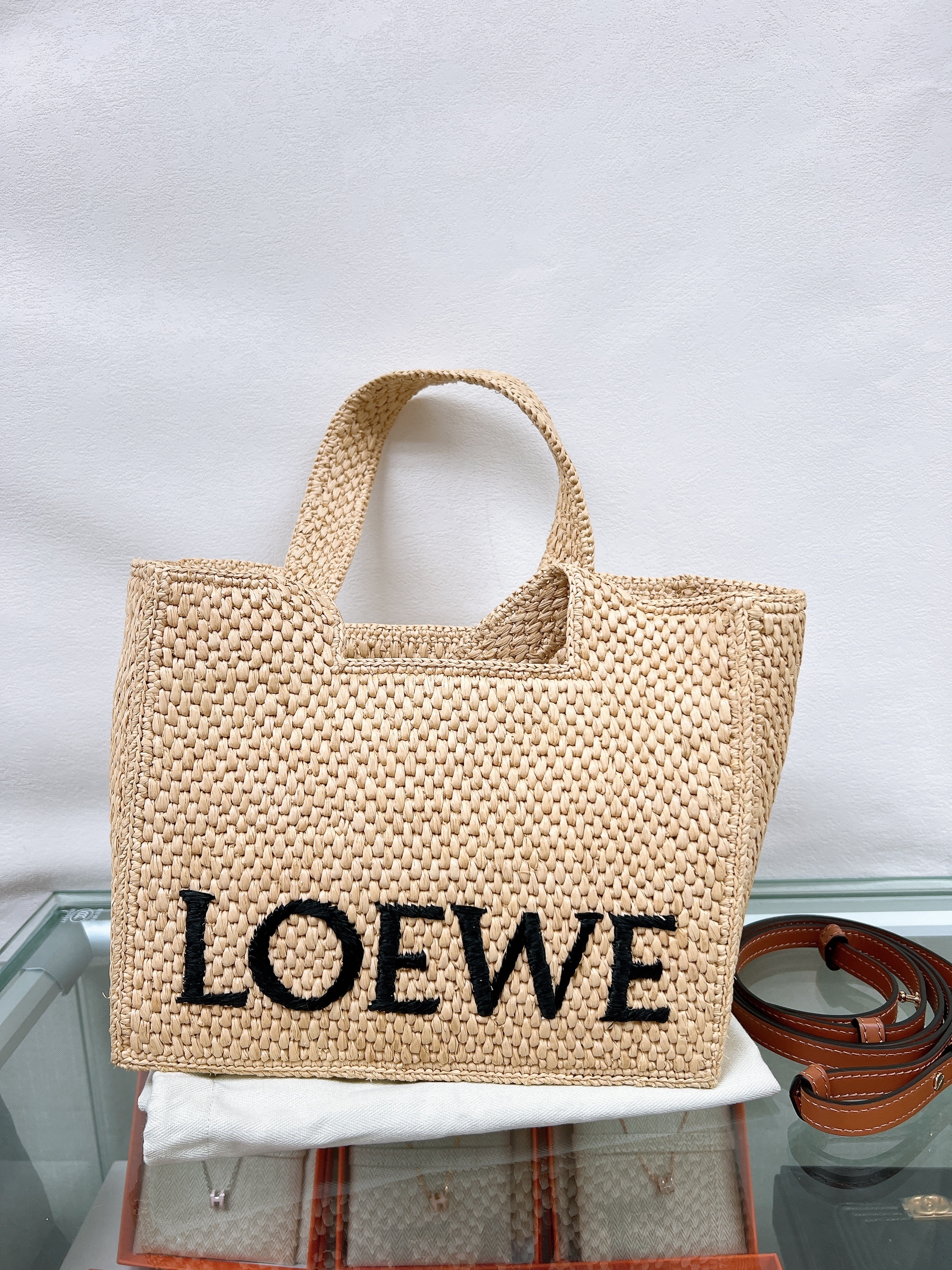 *Unused* Loewe font tote small