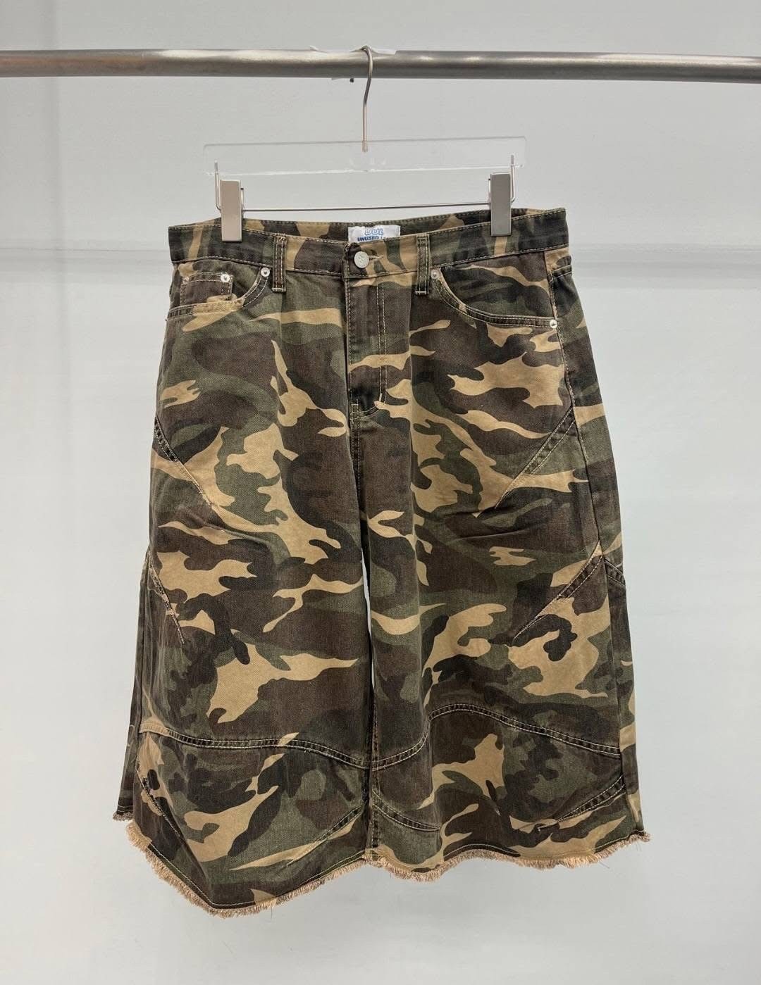 UNUSED 下須 設計感 迷彩 #短褲