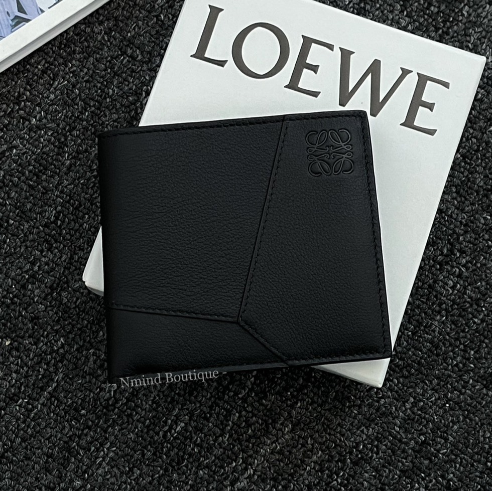 LOEWE PUZZLE BIFOLD COIN WALLET IN CLASSIC CALFSKIN