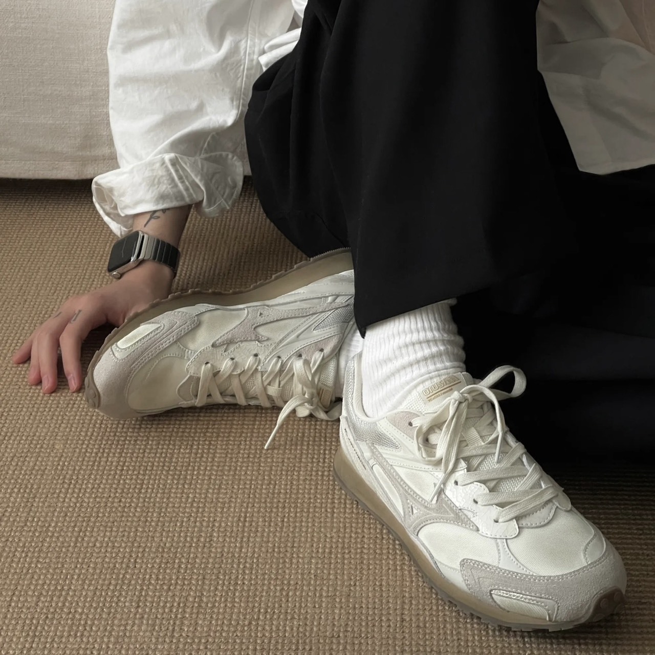 "代購" MIZUNO LG 60S 2K 美津濃 米灰 仿舊德訓鞋  D1GH242103