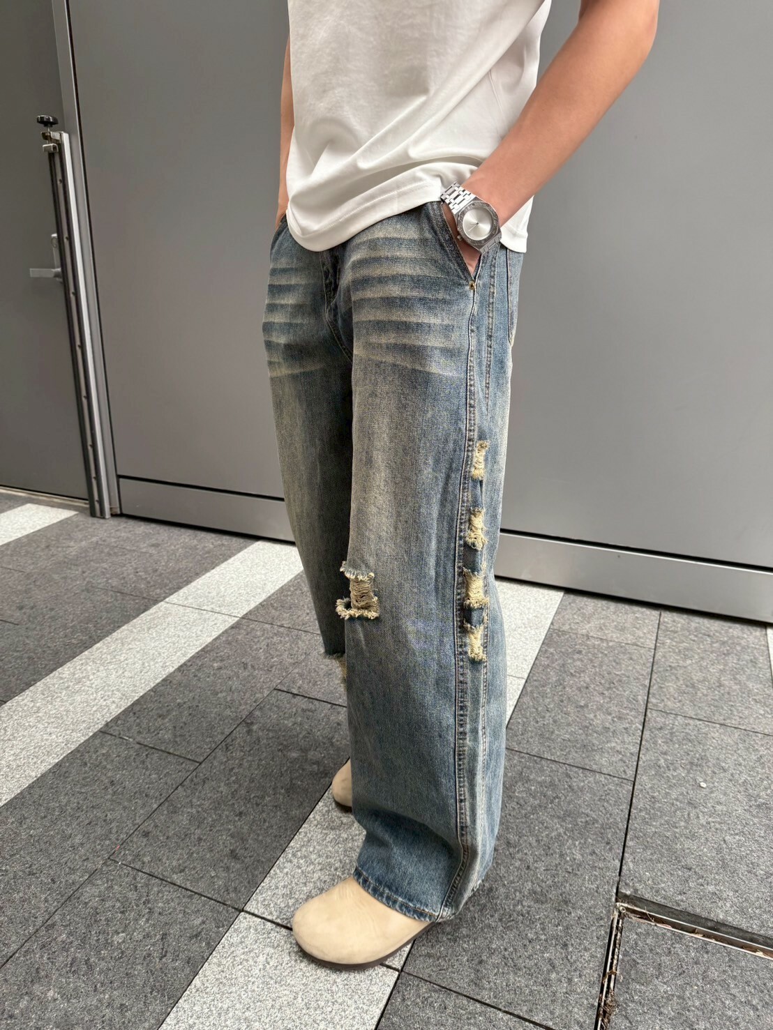 側毛邊破壞牛仔褲