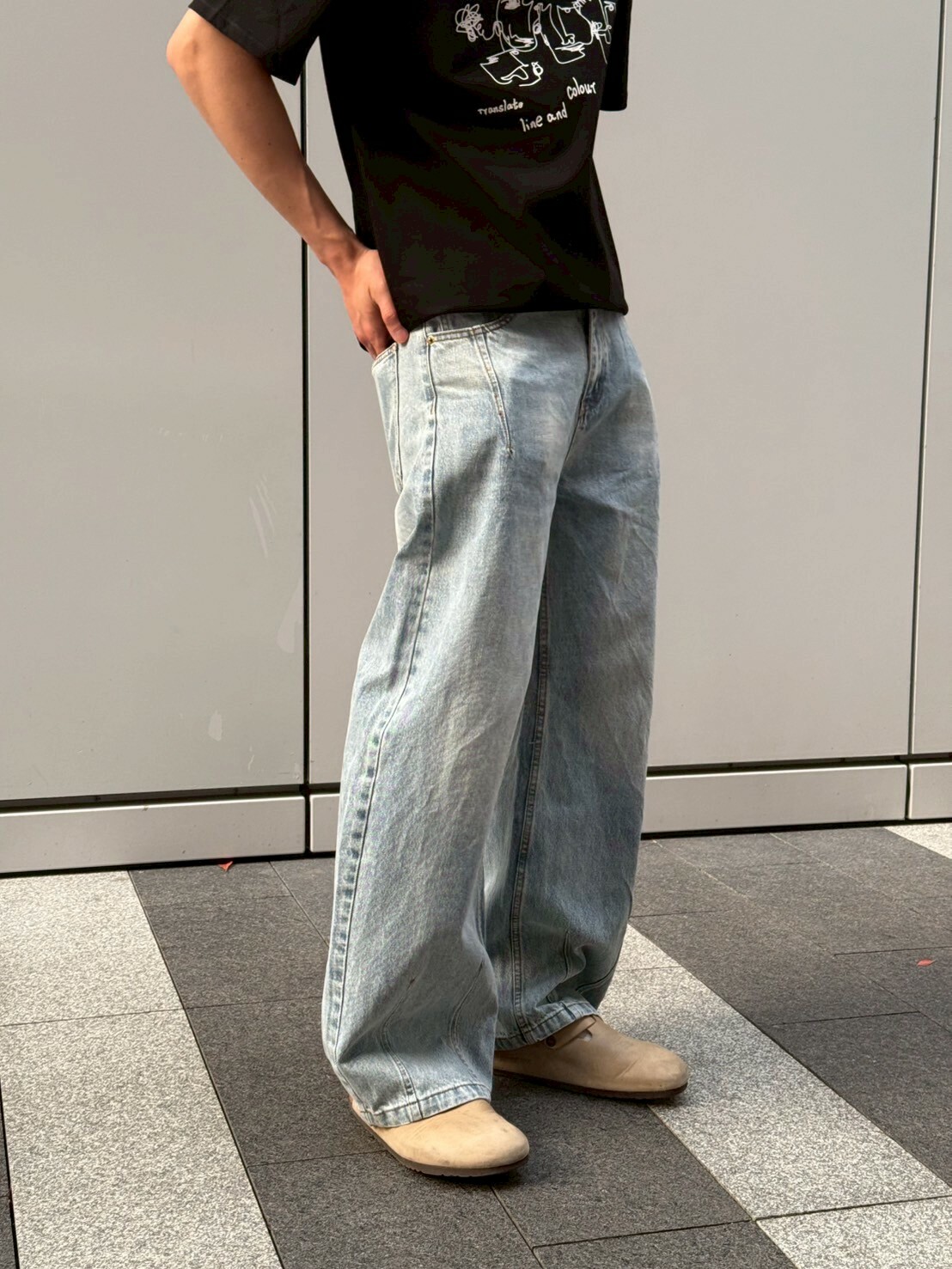 壓線微彎刀牛仔褲