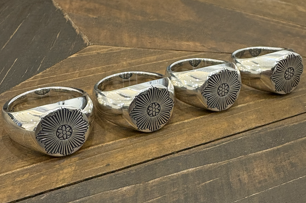 Signet Ring Sun Burst