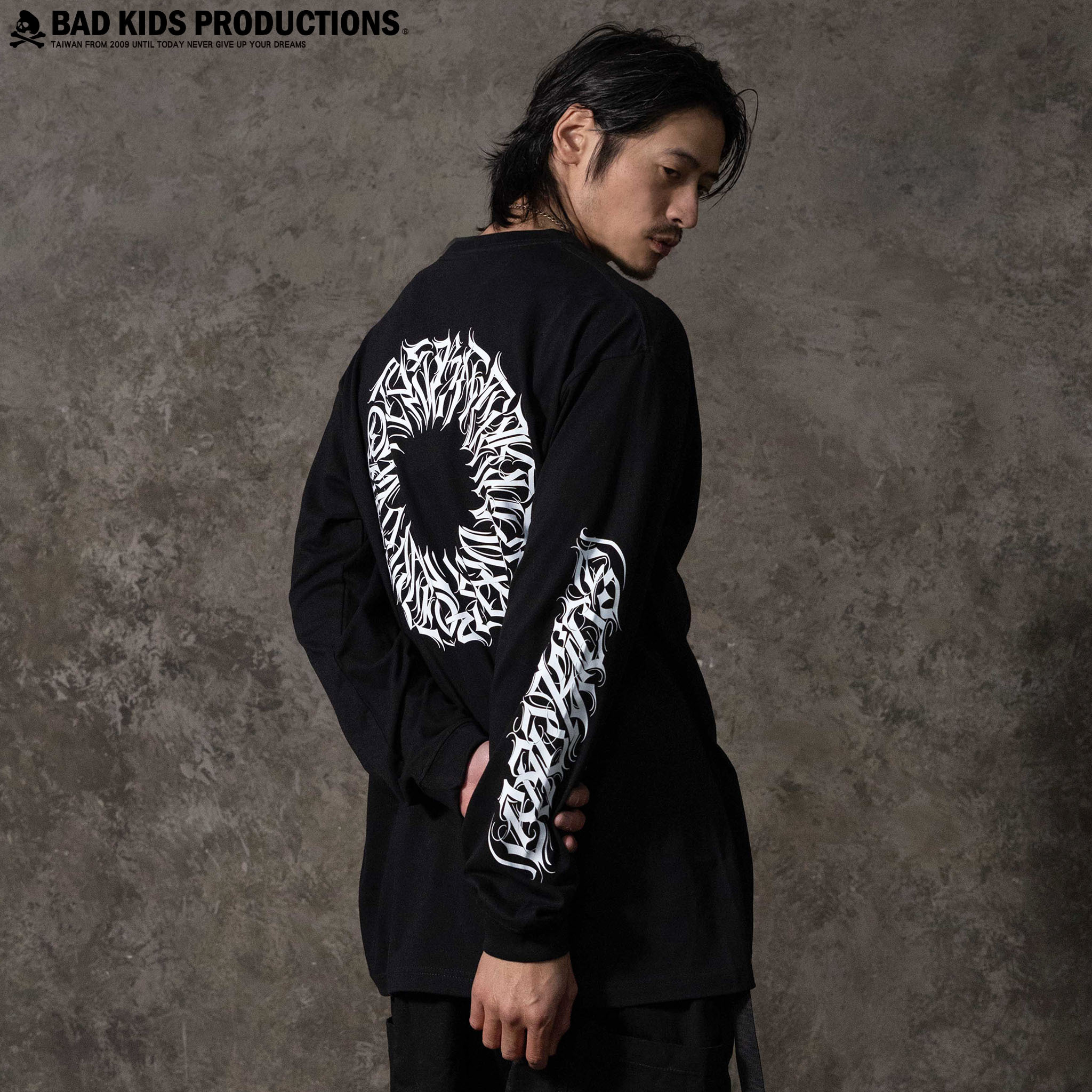 BAD KIDS 惡童 25S/S Goethe font sleeve Tee (薄長袖)