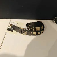 [S] KARL LAGERFELD LH4276DQ-GLD LOGO LETTERING STRAP BAG, GOLD, 196788428164 (SKL1278)