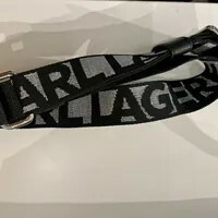 [S] KARL LAGERFELD LH4276DQ LOGO LETTERING STRAP BAG, SILVER, 196788428171 (SKL1276)
