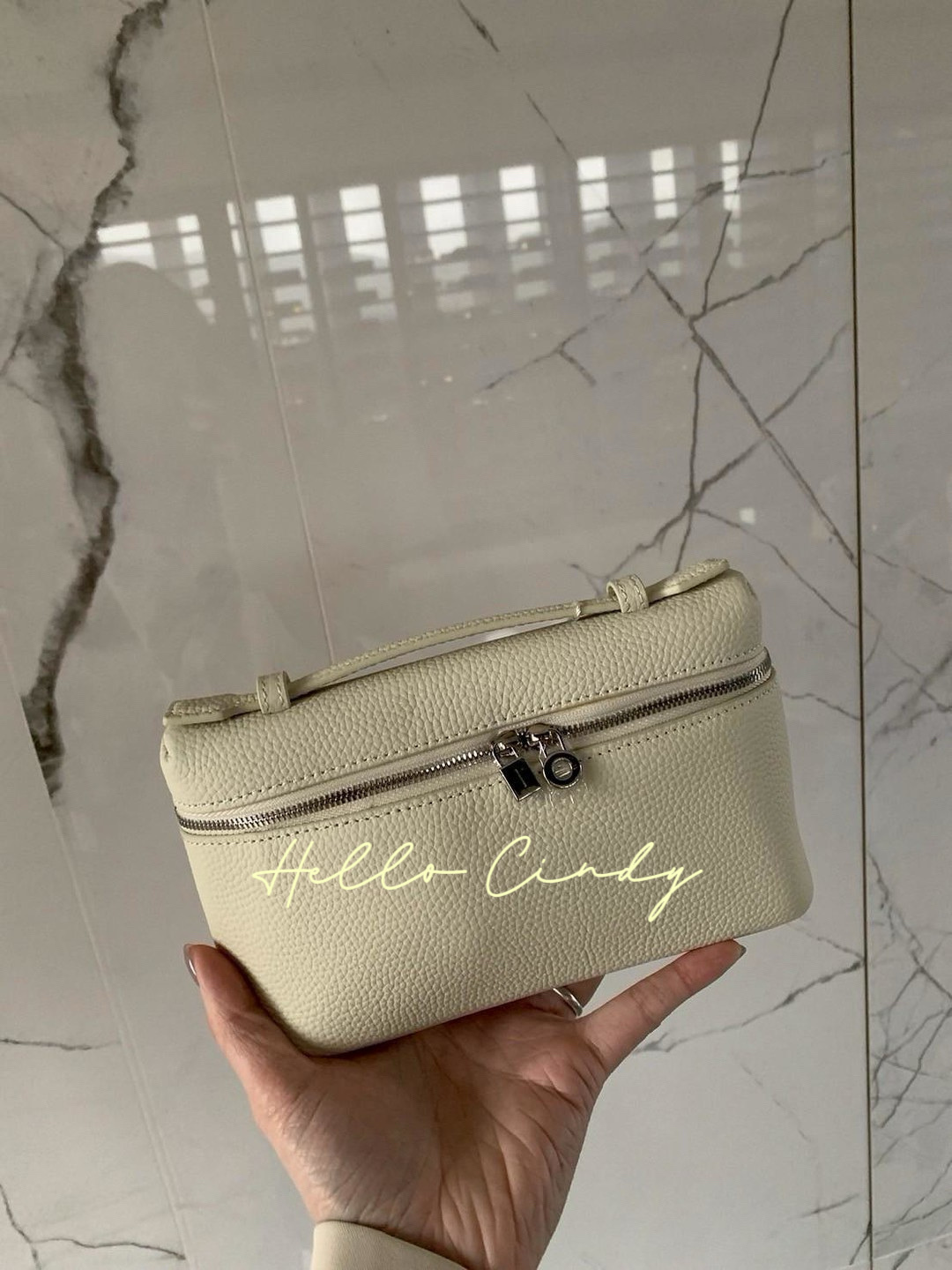 Baby系列 B04043 現貨+預購-高級感真皮小方飯盒包