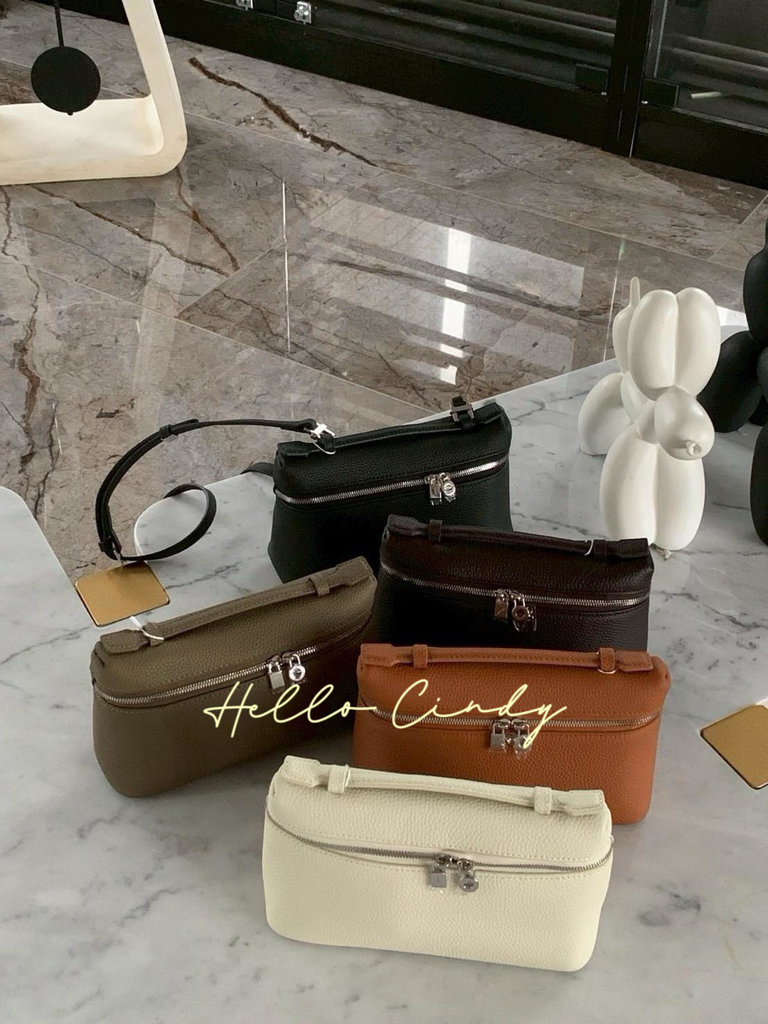 Baby系列 B04043 現貨+預購-高級感真皮小方飯盒包