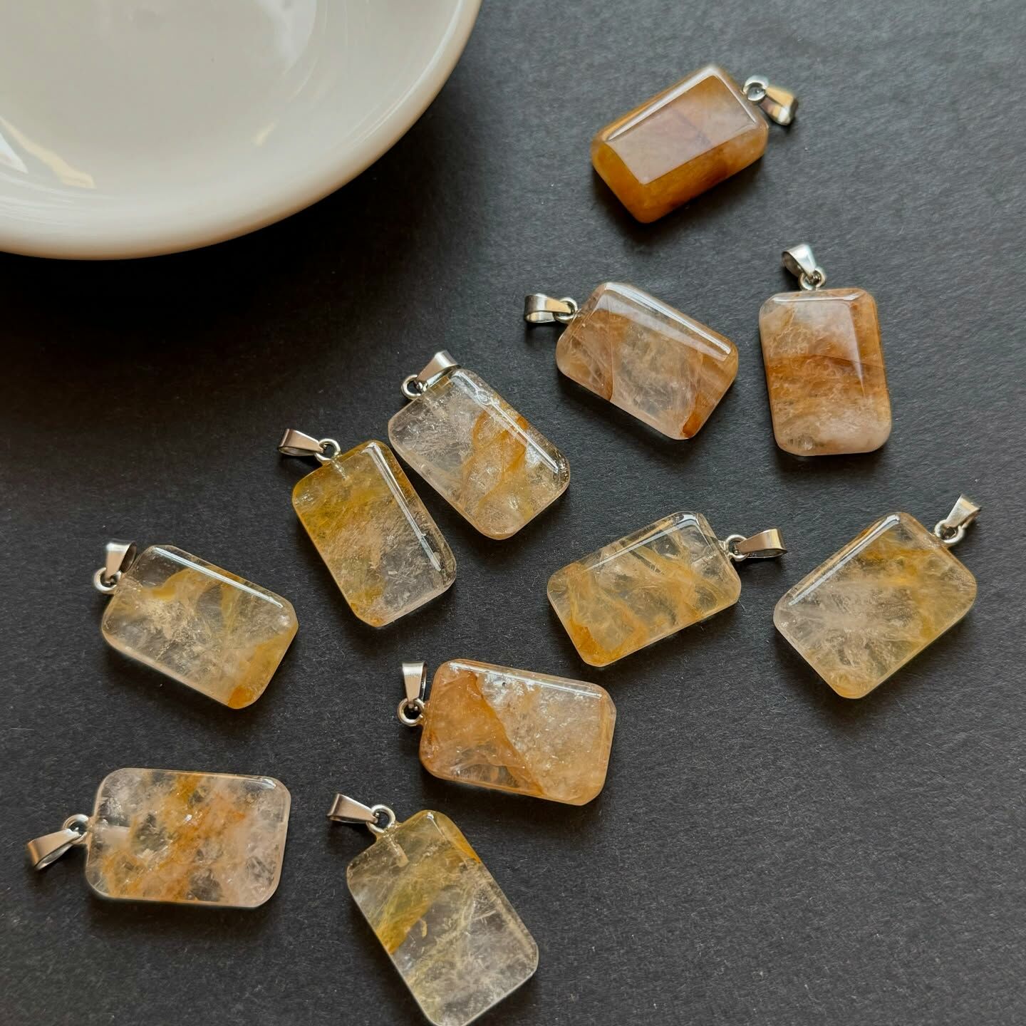 [原石] 黃金療癒者 /黃膠花 項鍊吊墜