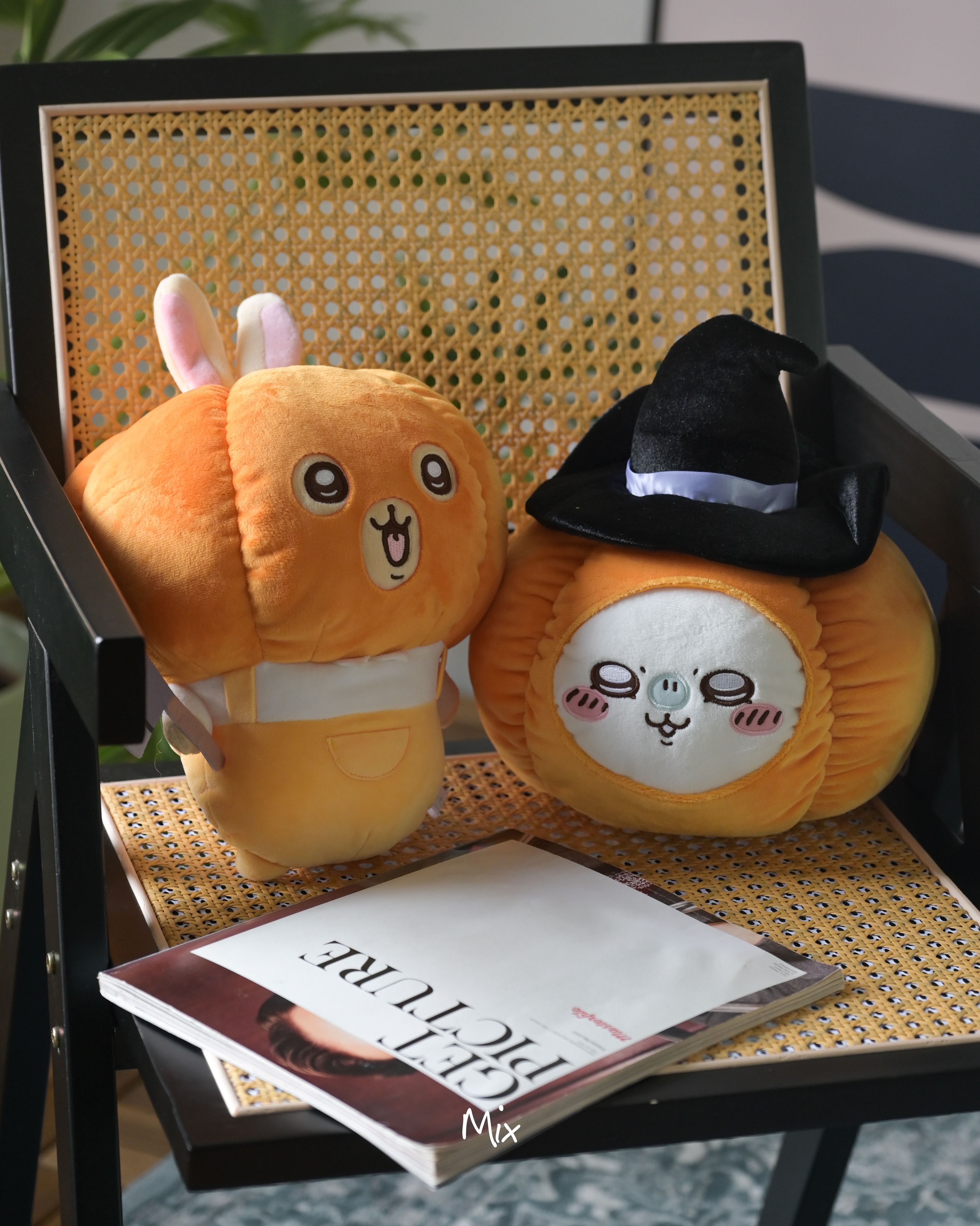 iSNEAKERS｜日本 Chiikawa吉伊卡哇 萬聖節限定 景品 南瓜兔 南瓜小桃