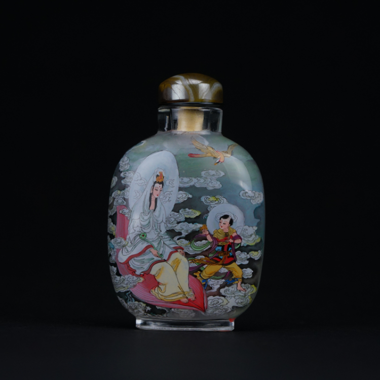 鹿港窯典藏內畫工藝|觀音鼻煙壺 慈悲觀音凝現靈性莊嚴與寧靜慈愛