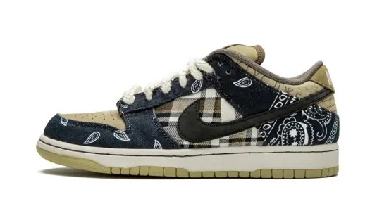 Nike SB Dunk Low x Travis Scott