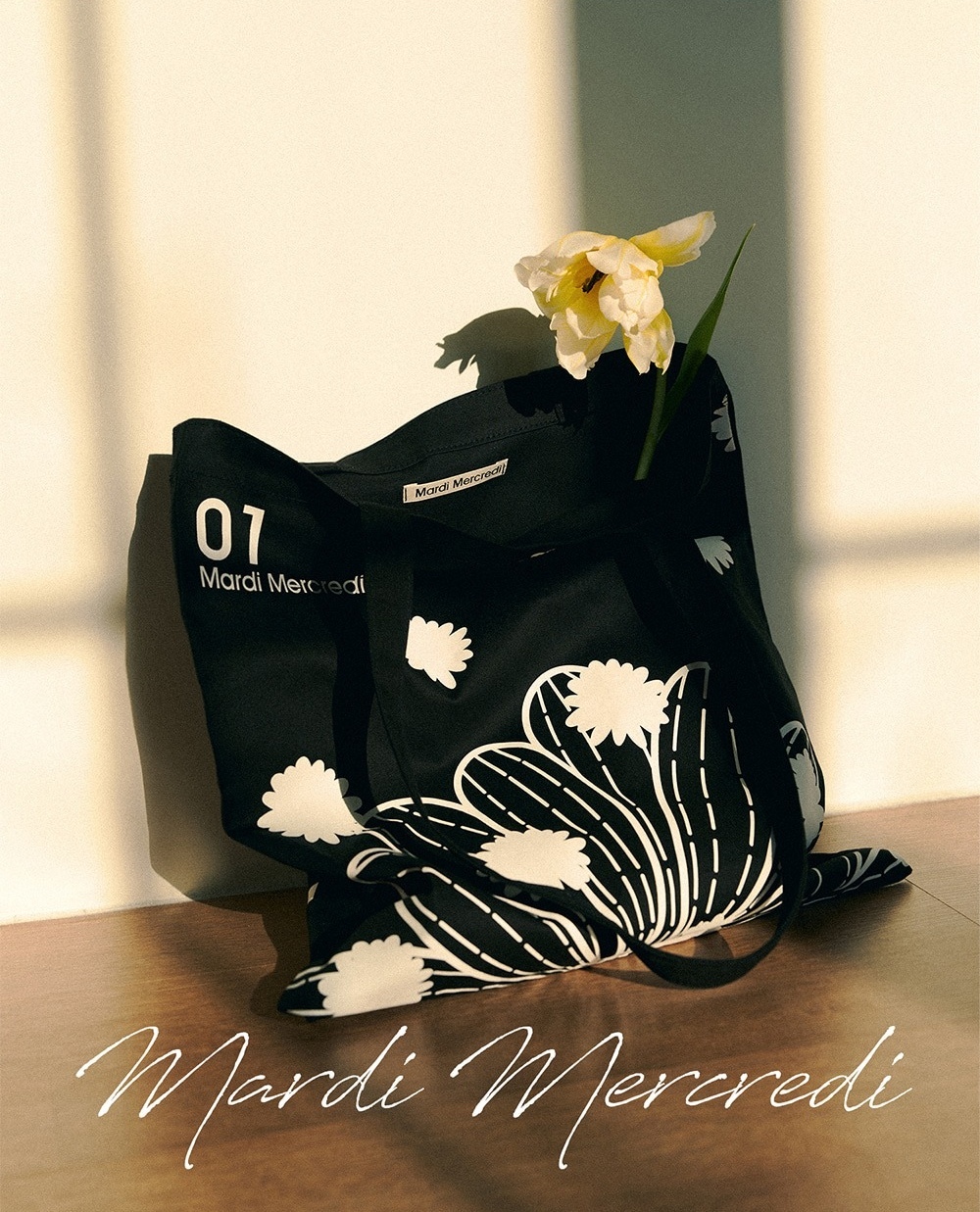 Mardi Mercredi CANVAS BAG FLOWER DOTS