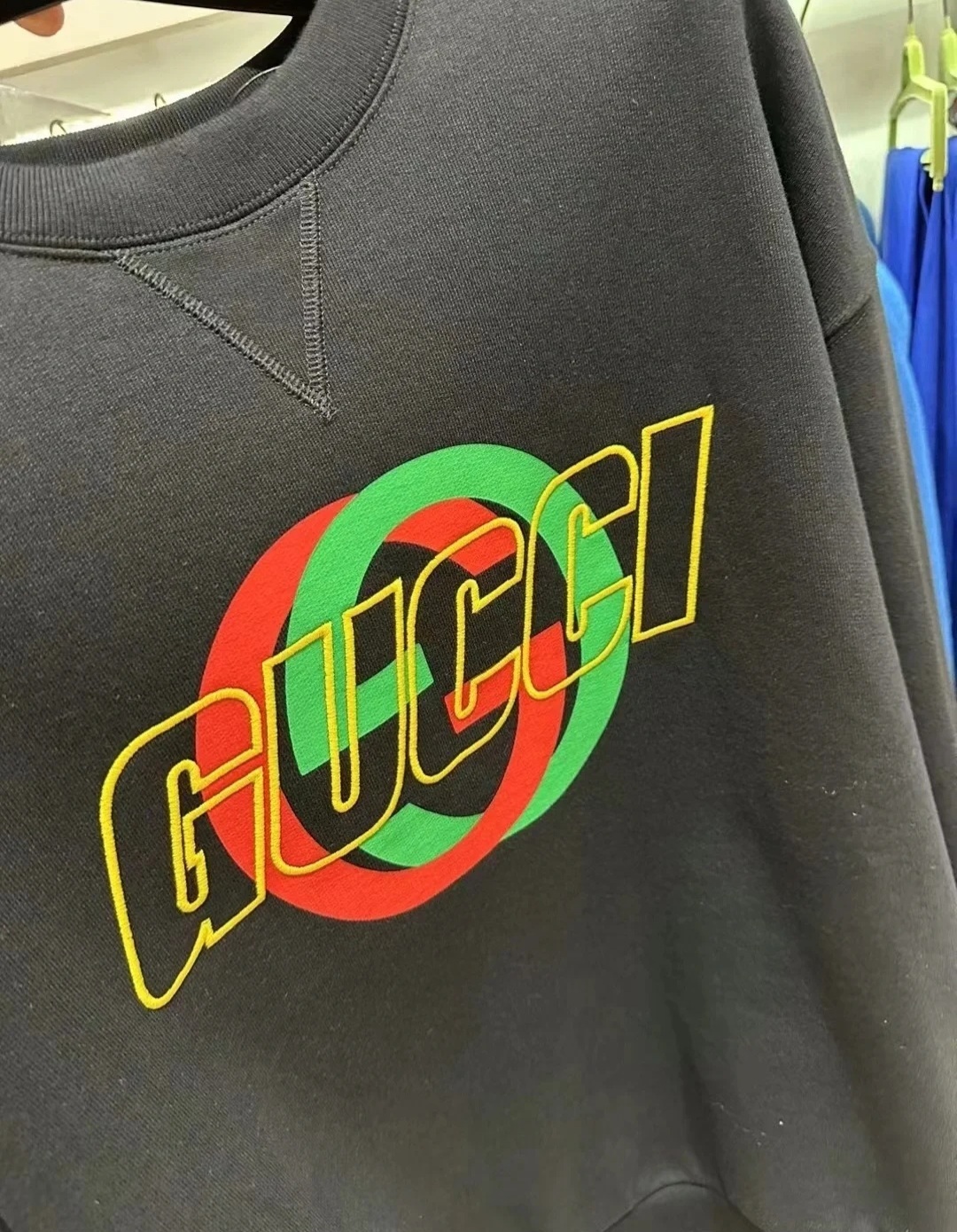 GG 綠色併紅色GG logo 黑色圓領衞衣