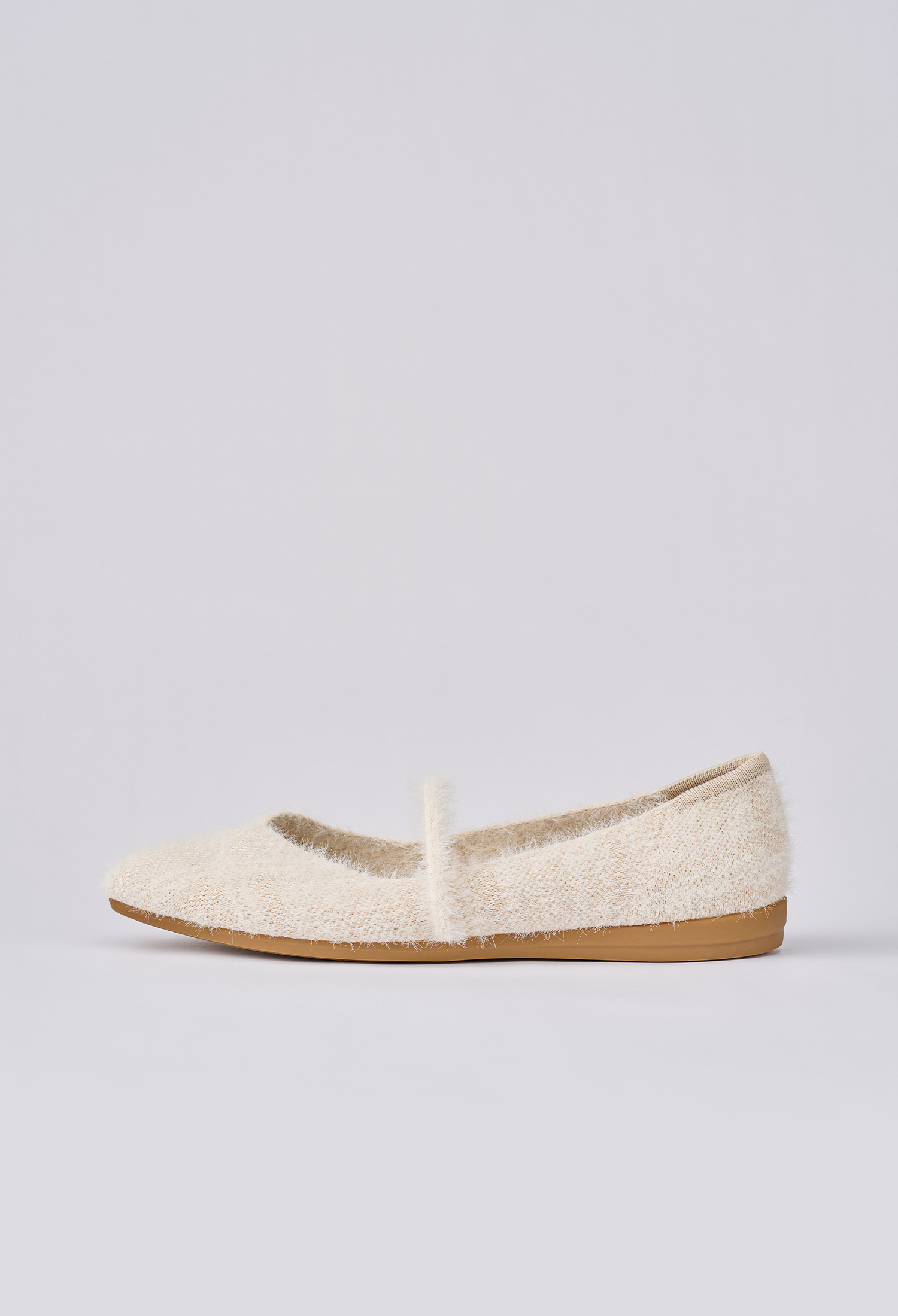 娃娃毛海平底鞋 奶油白