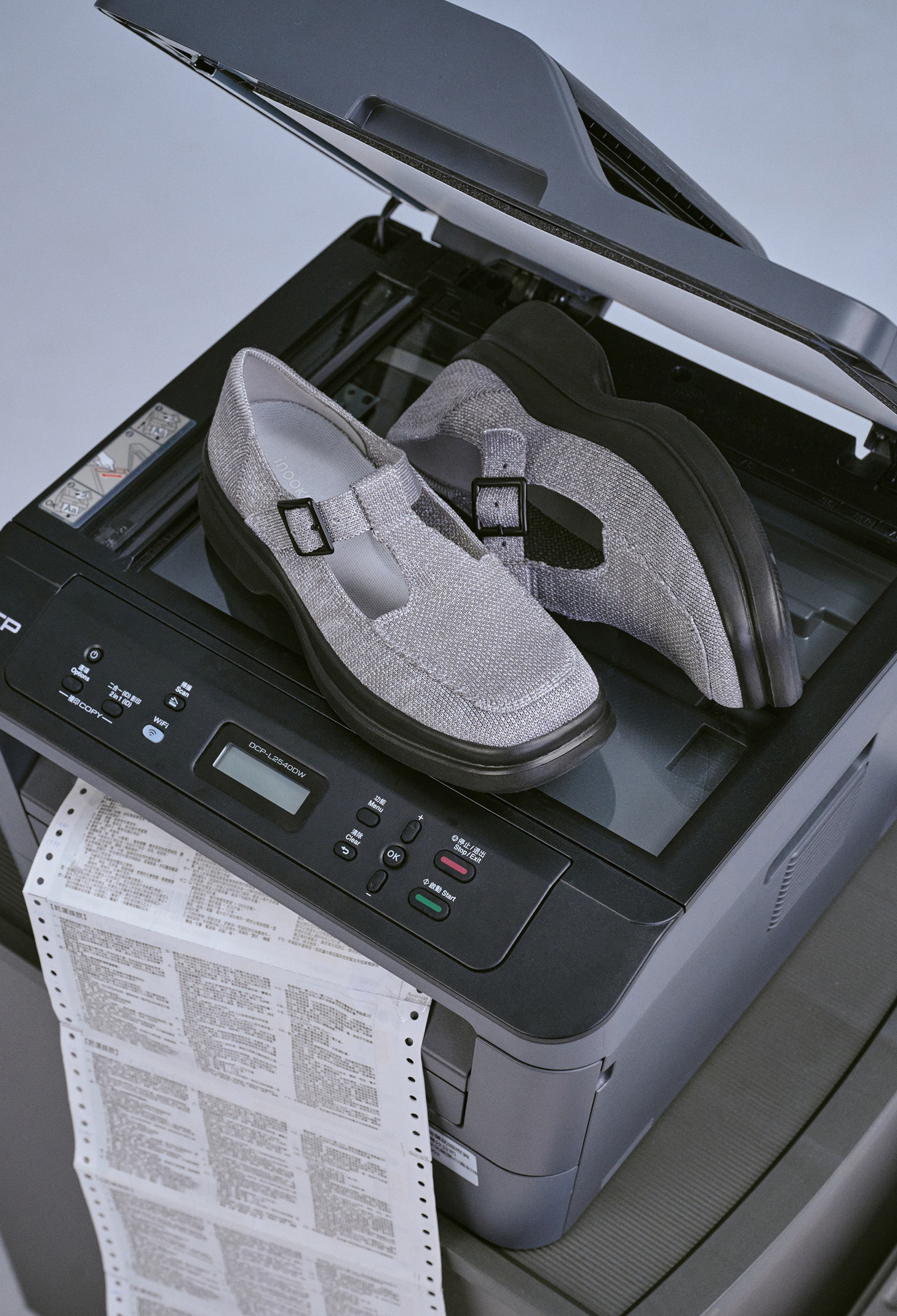 莉露十字帶厚底鞋 金屬銀