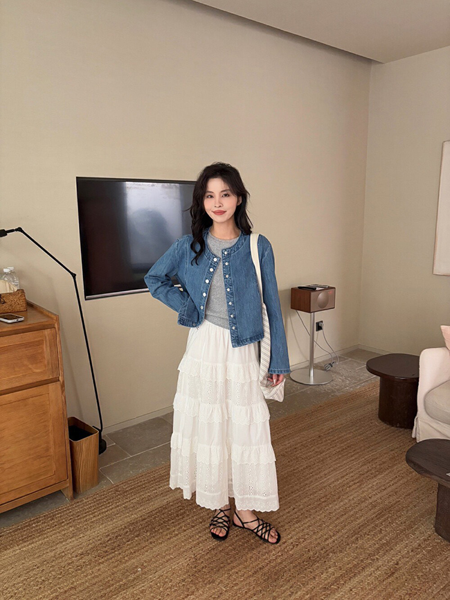 秋 輕盈感牛仔外套-現貨