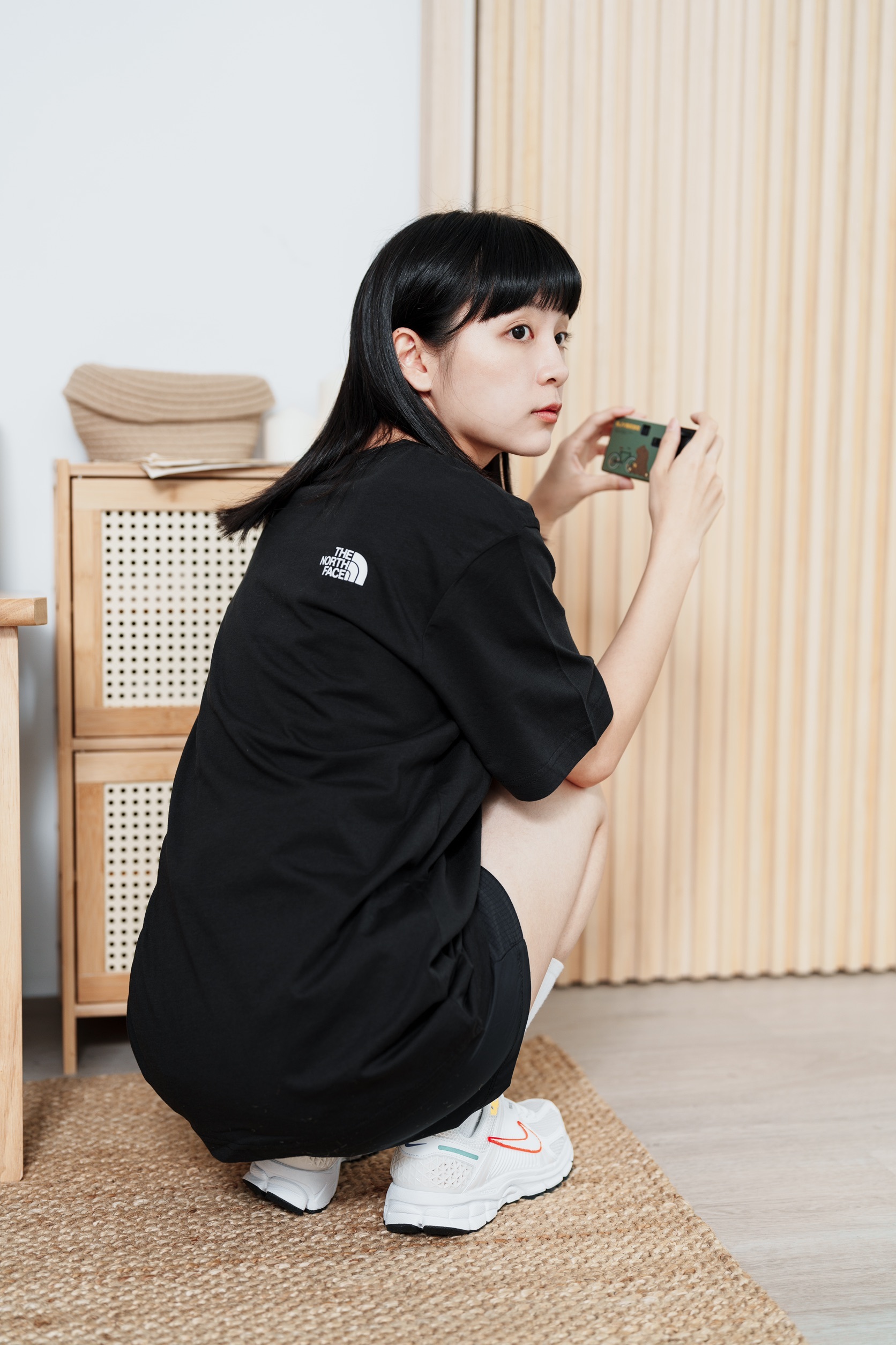 #預購 THE NORTH FACE 前後小LOGO 圓領 短袖 韓國連線 黑色 白色