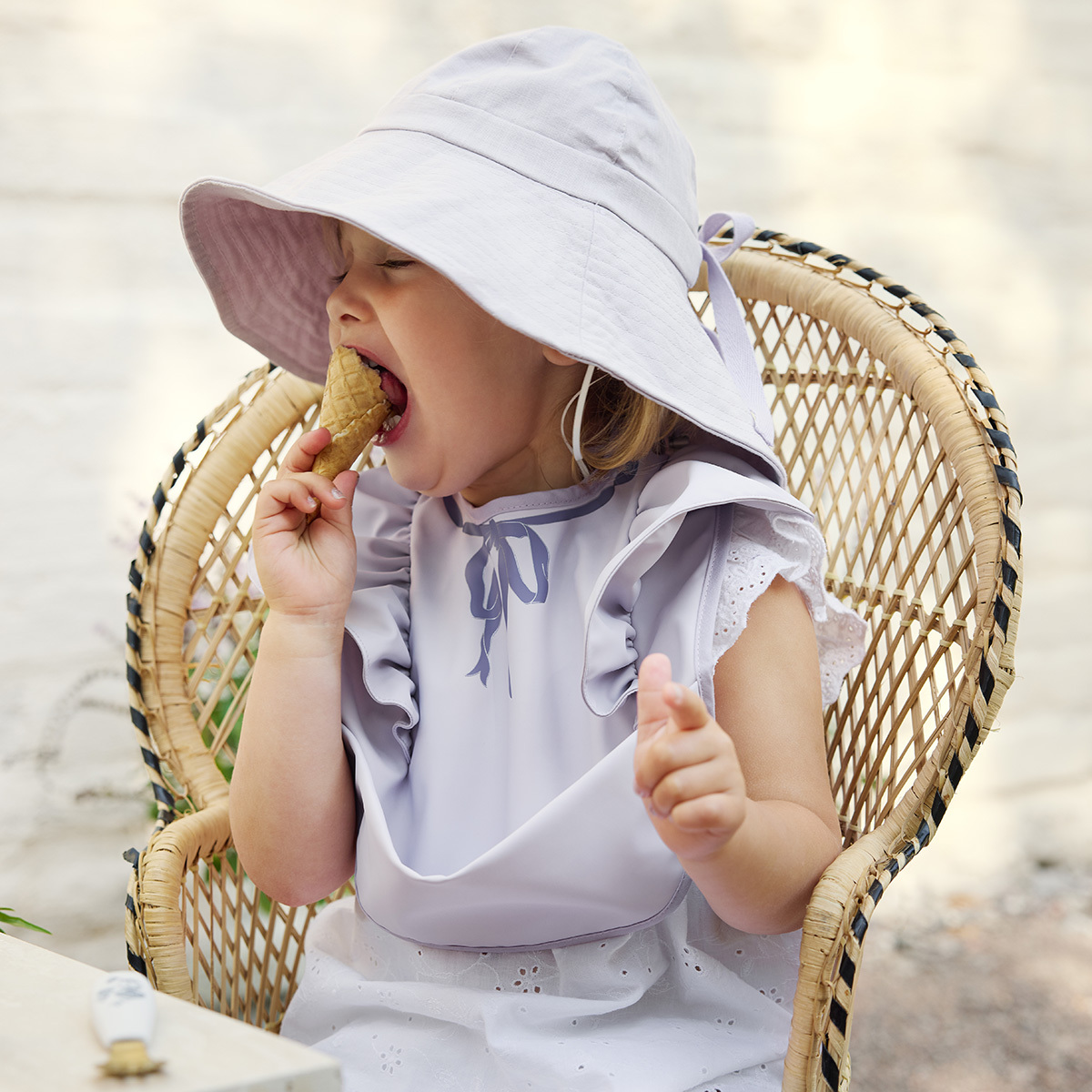 Elodie Details 防水口袋圍兜-薰衣草之戀(Lavender Love)