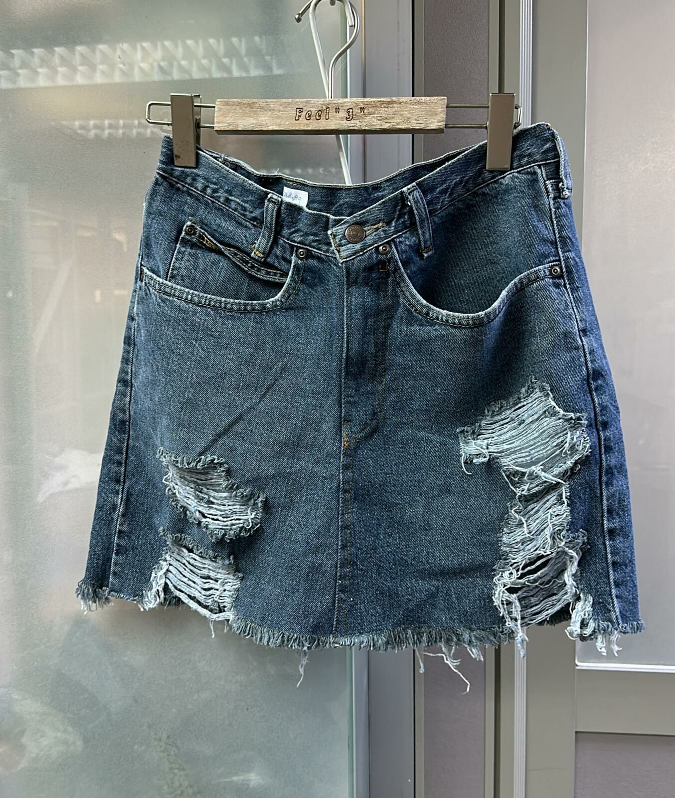 Cd2833**