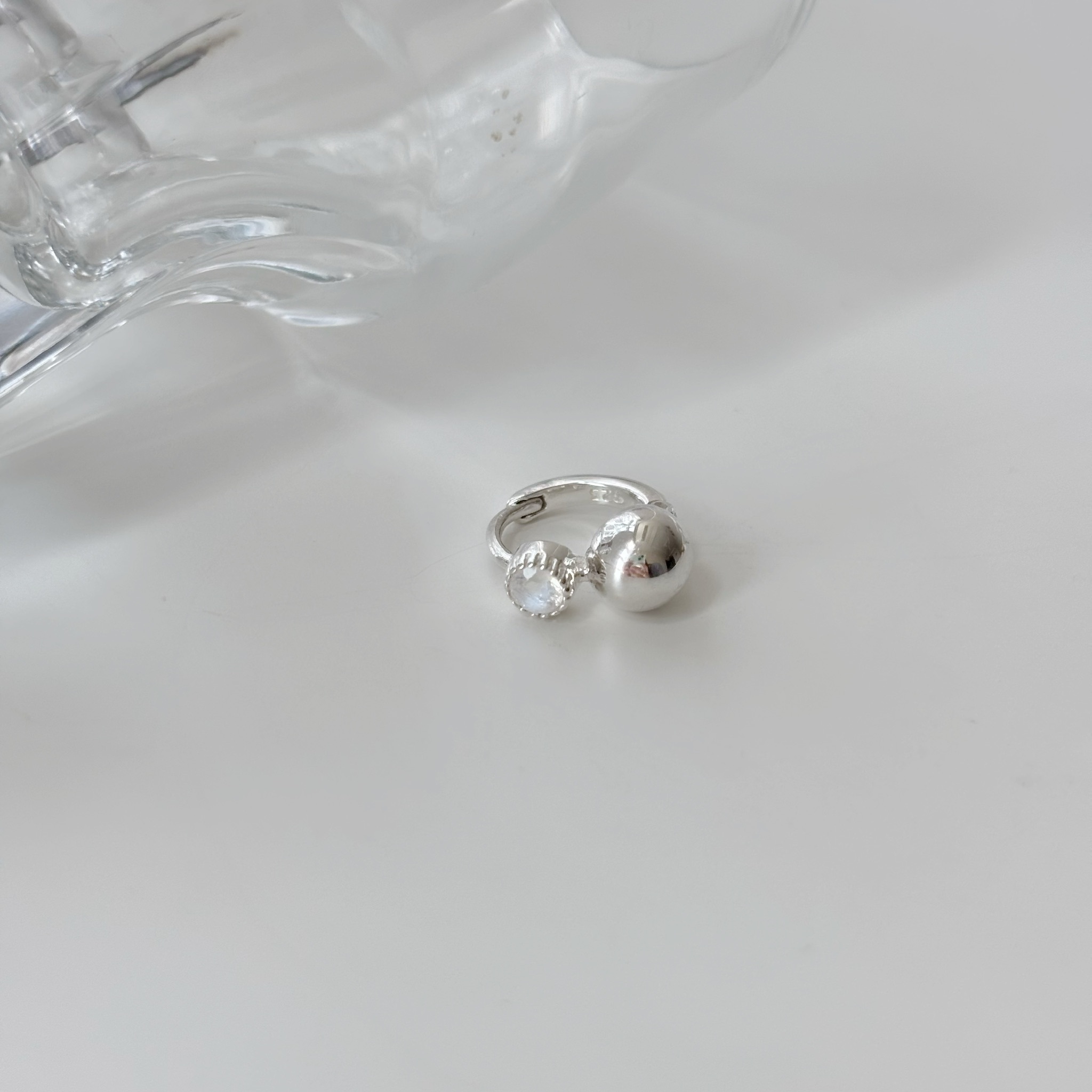 小圓蛋糕月光球球耳圈