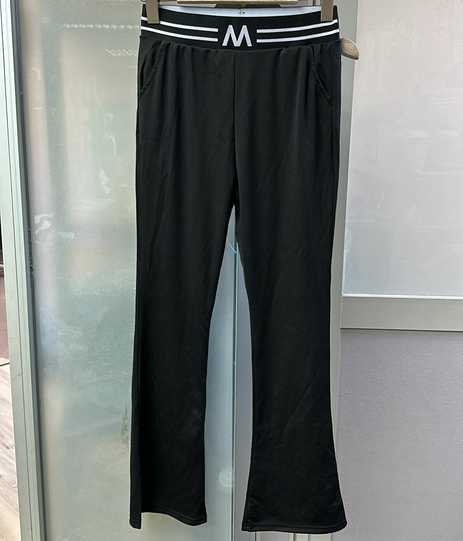Cd2852**