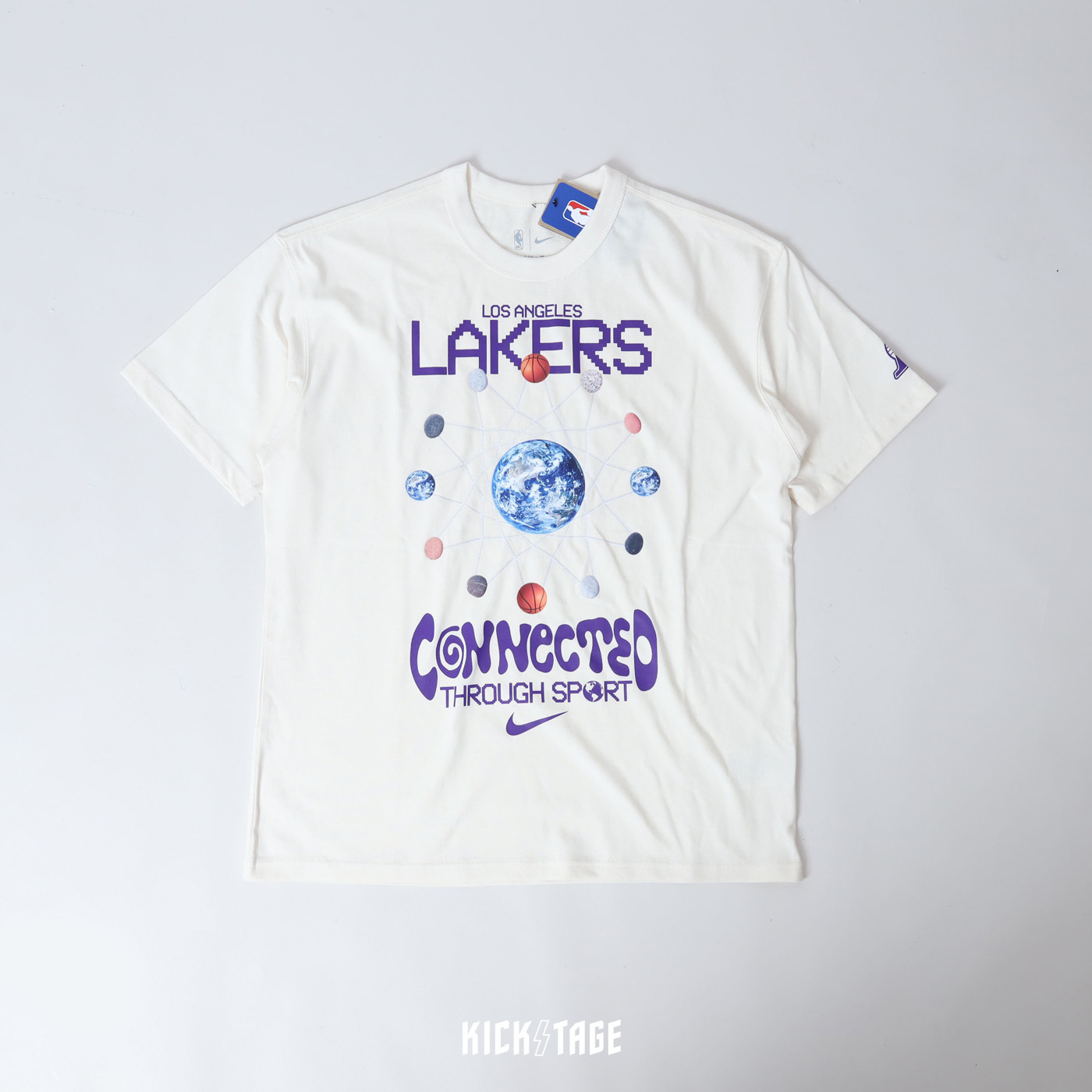 NIKE NSW TEE NBA 米白 籃球 湖人 勇士 宇宙 馬賽克 環保材質 短T 【HQ1311-901】【HQ1310-901】