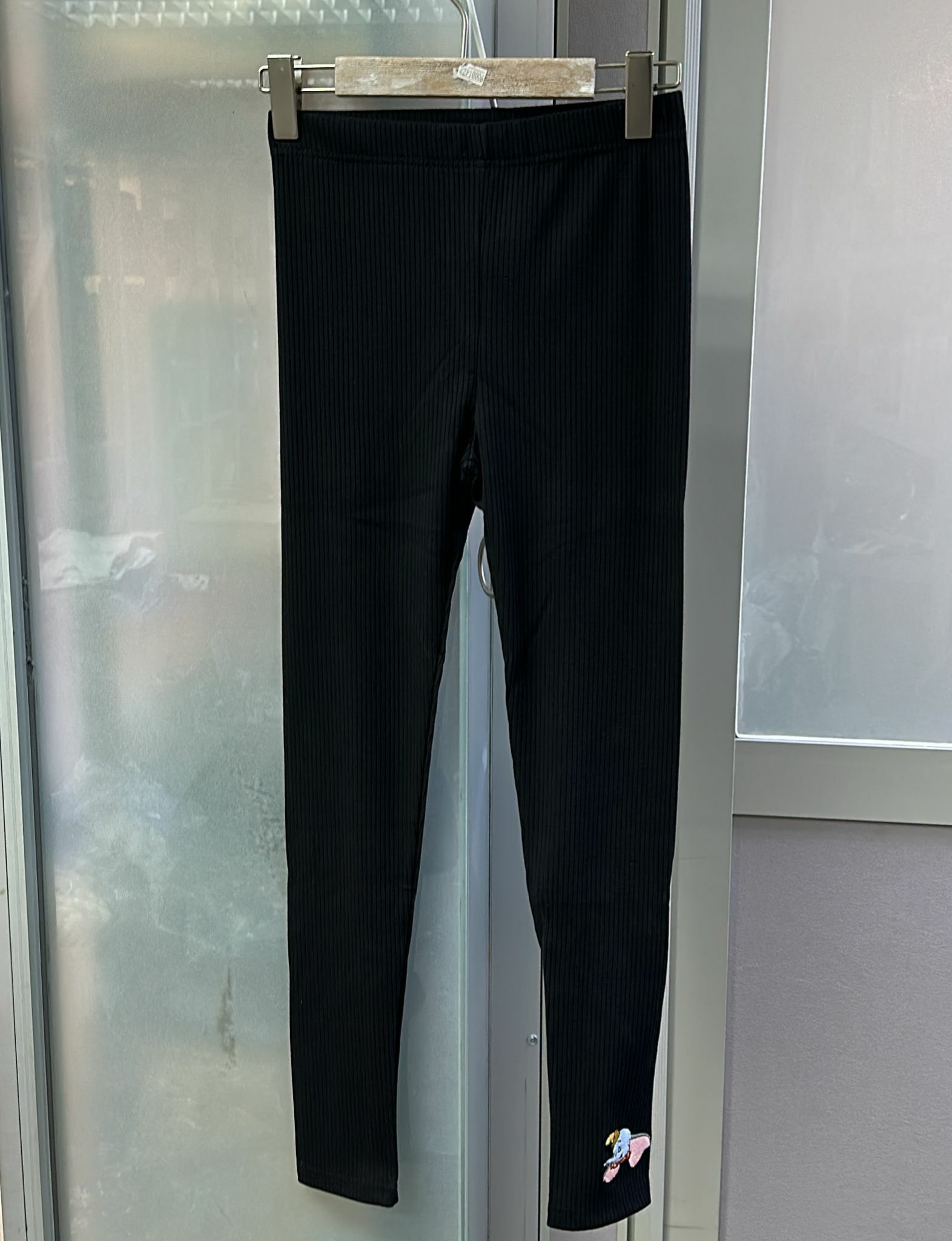 Cd2863**