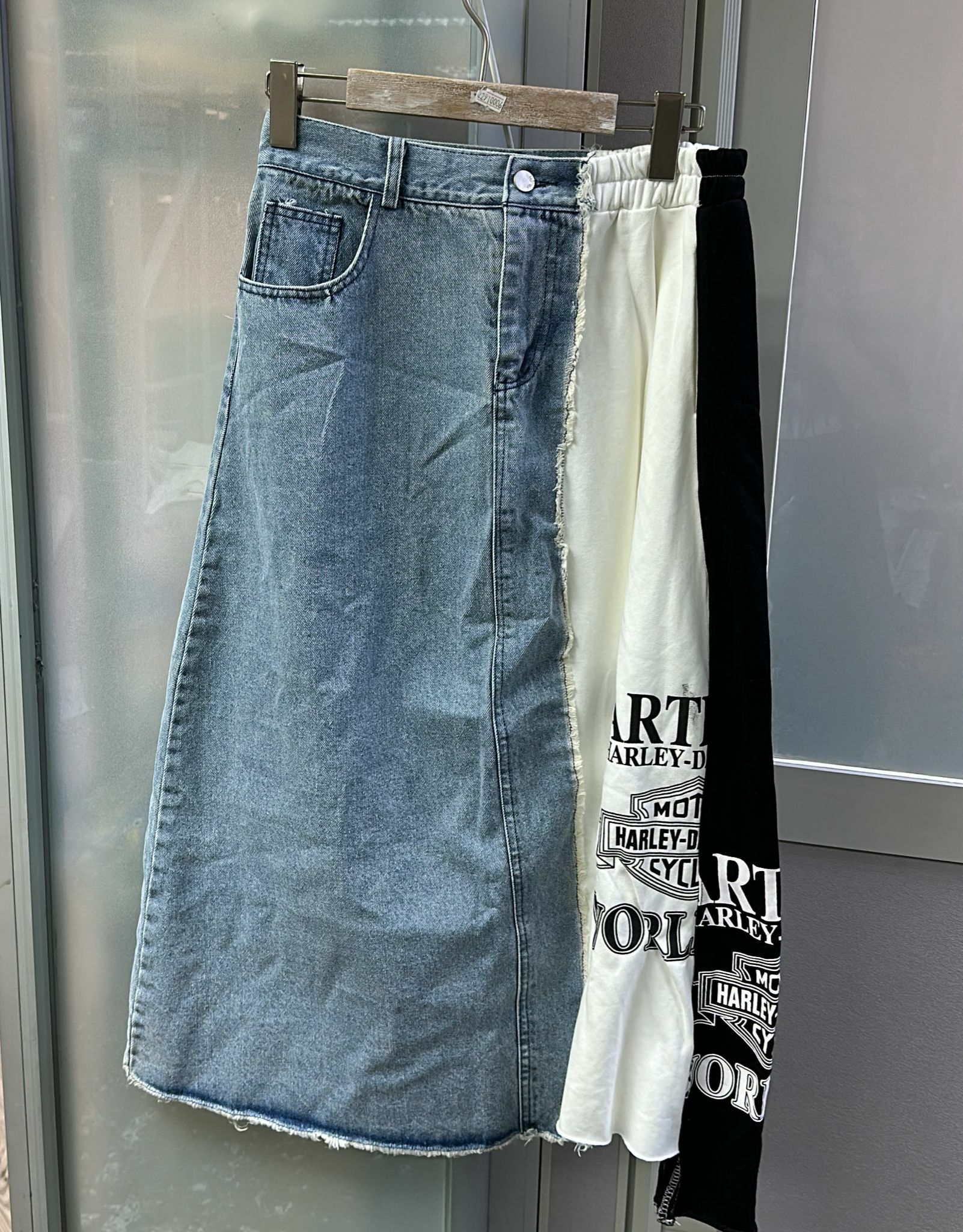 Cd2886**
