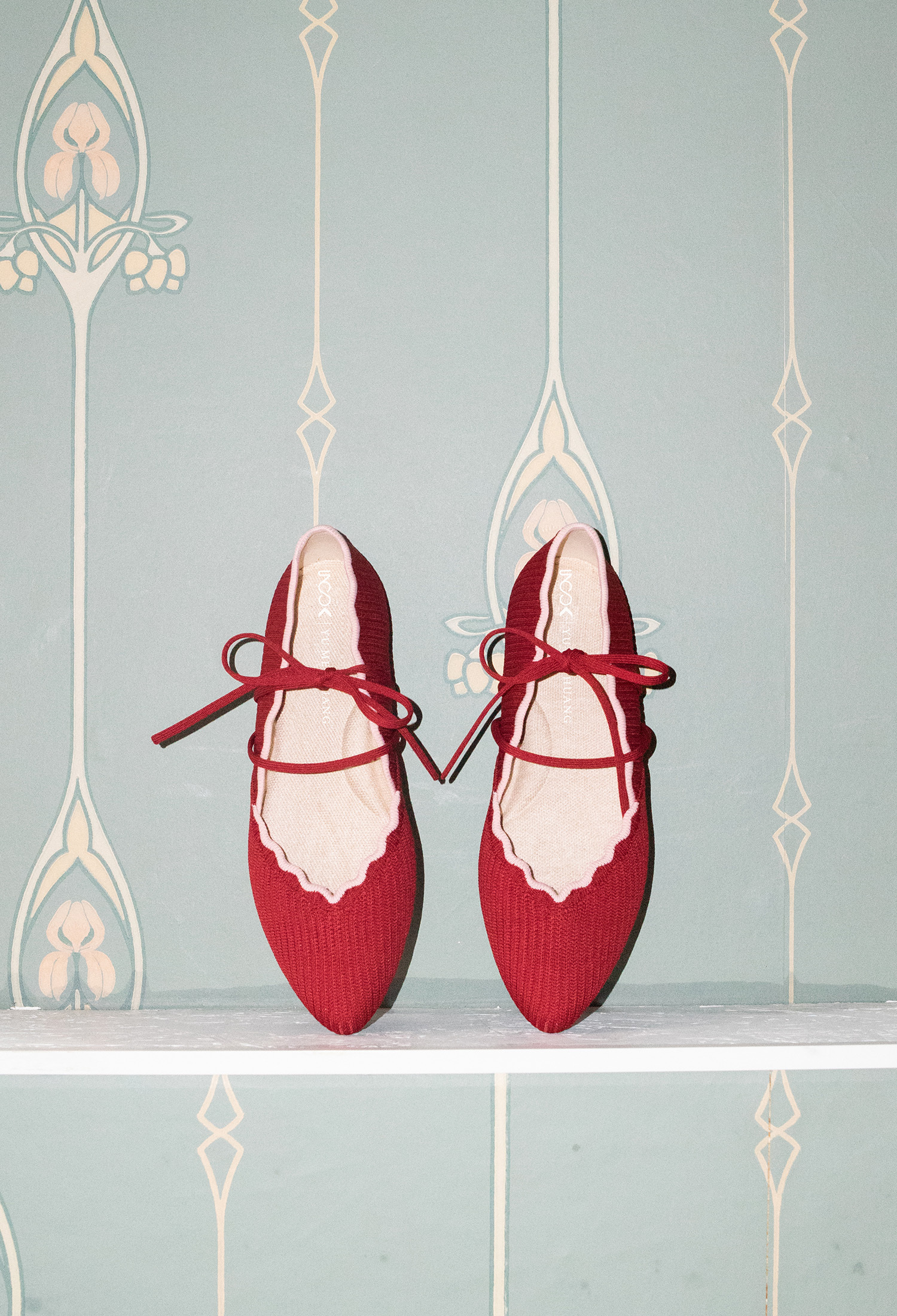 滾邊洋裝平底鞋 紅羅紋