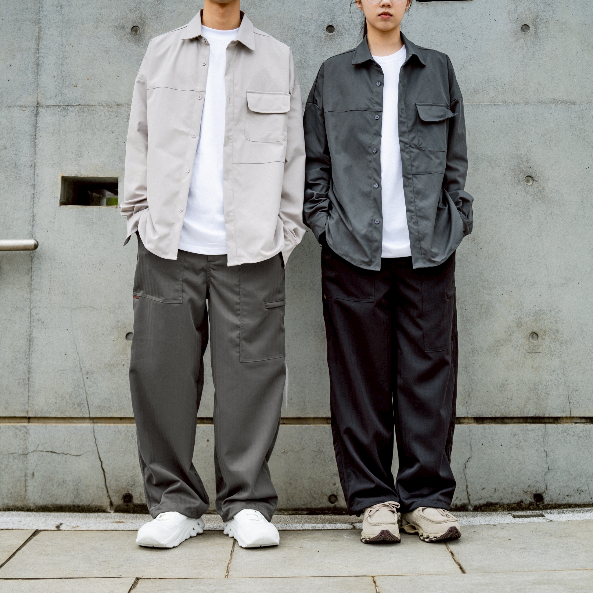 SBG 虛線不規則口袋寬鬆長褲 SB2502