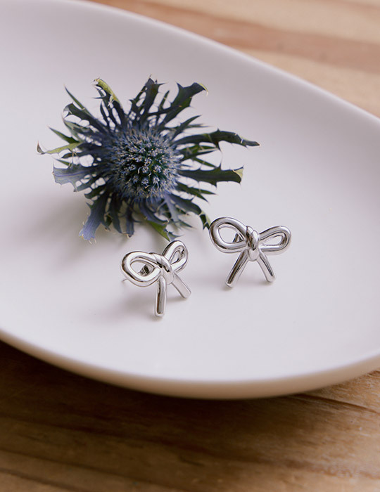 【鈦鋼】浪漫蝴蝶結耳環(銀)