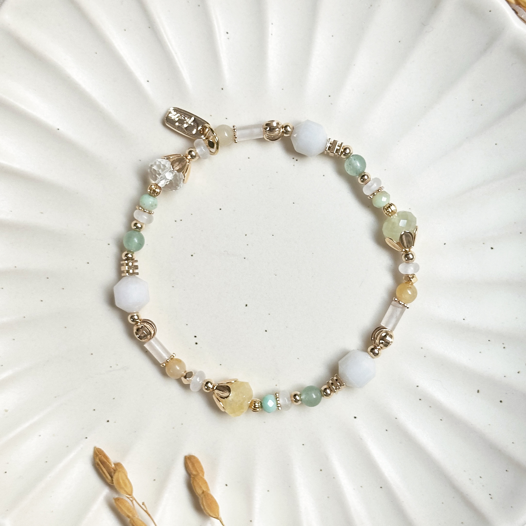 生日花 · 參月貳肆 · 貓眼草 – 緬甸玉 – 手鍊