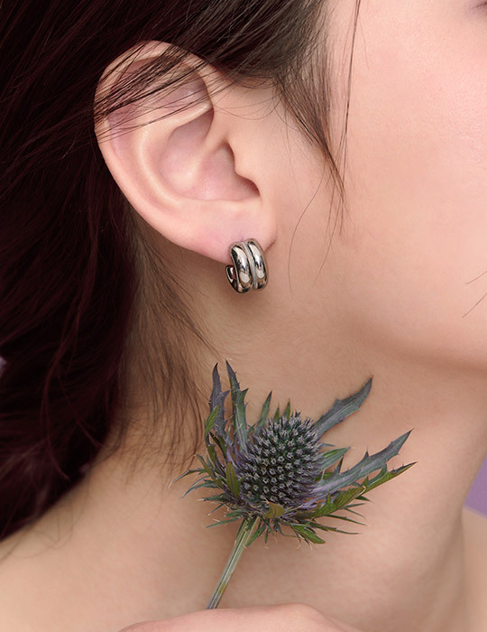 【鈦鋼】質感半C型耳環(銀)