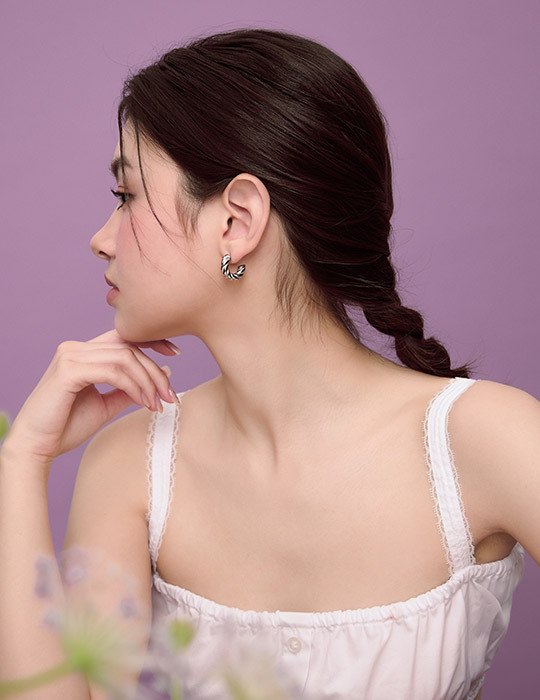 【鈦鋼】經典扭轉C圈耳環(銀)