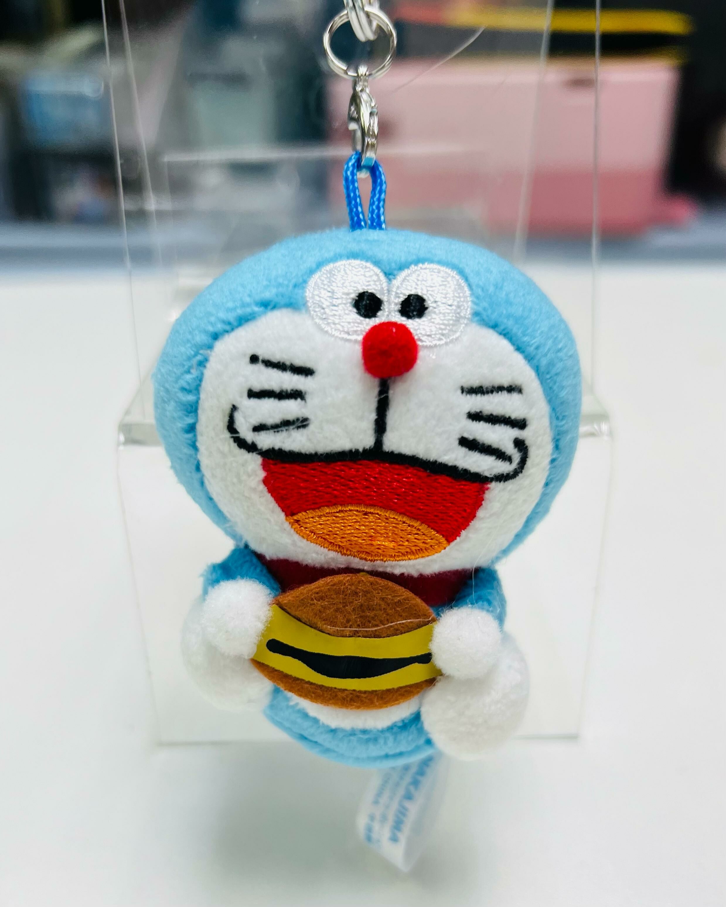 Doraemon Carabiner Dorayaki Mascot Keychain