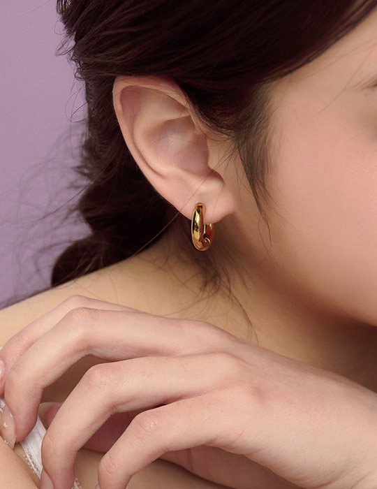 【鈦鋼】簡約O型圈圈耳環(金)