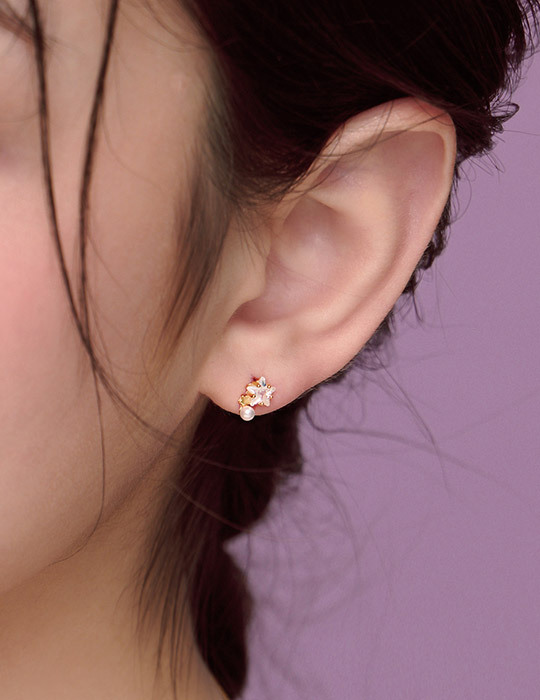 【925純銀】簡約弧形星星。銀針耳環(金)